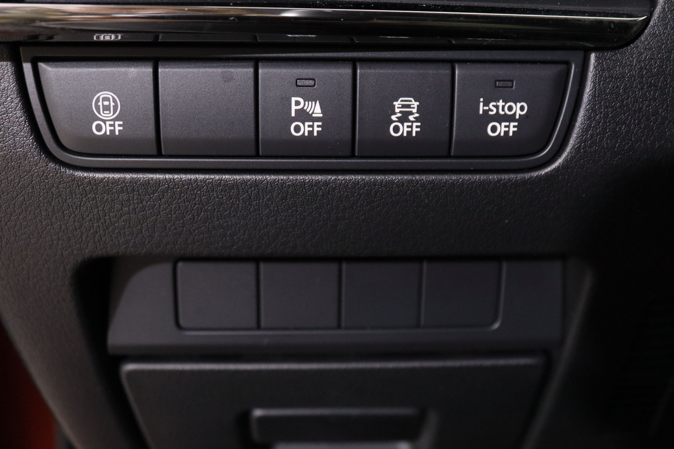 Mazda 3 2.0 HEV SEDAN ZENITH E-SKYACTIV 120CV 4P # IVA DEDUCIBLE, NAVY, PARKTRONIC foto 25