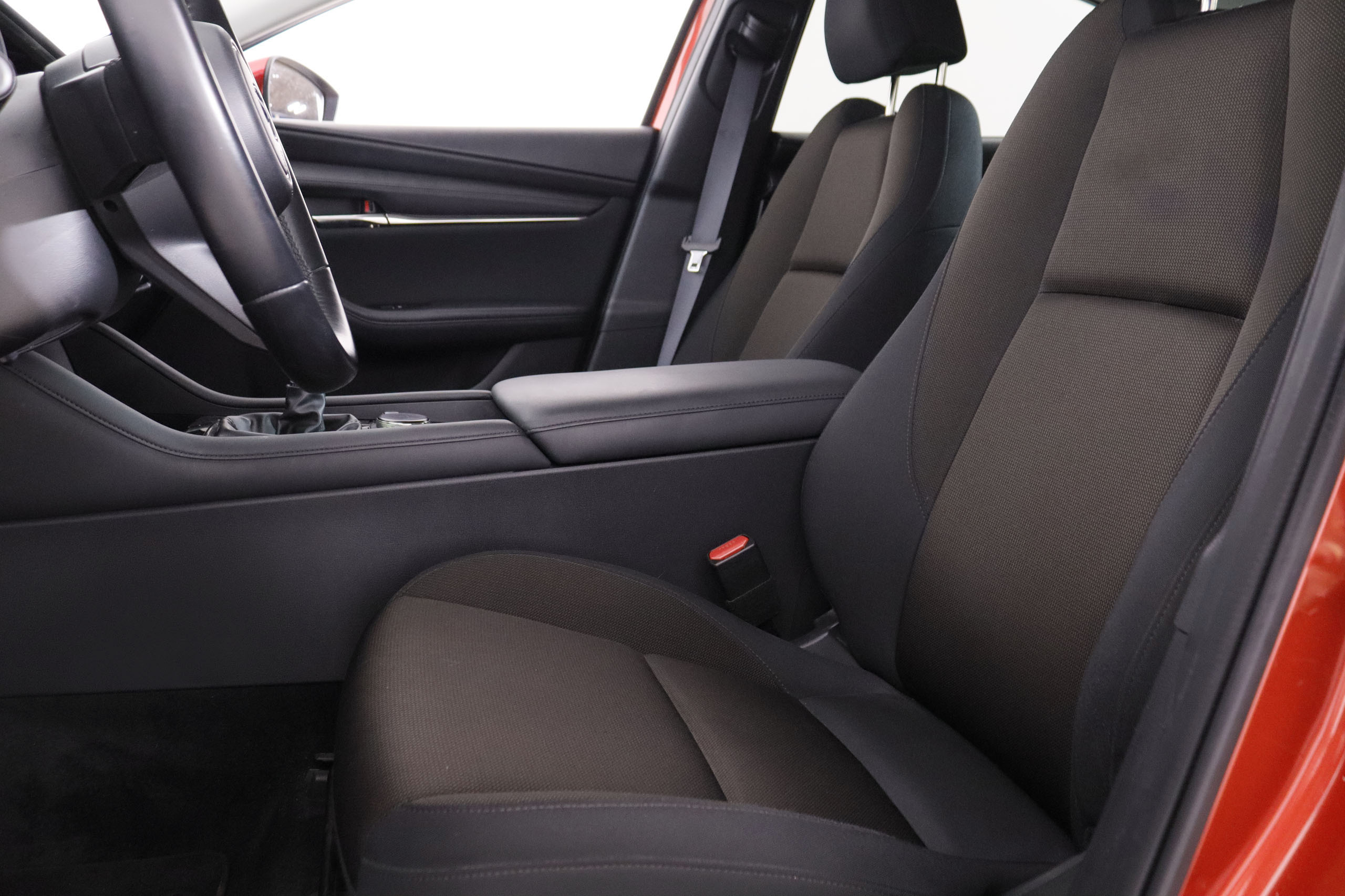 Mazda 3 2.0 HEV SEDAN ZENITH E-SKYACTIV 120CV 4P # IVA DEDUCIBLE, NAVY, PARKTRONIC foto 27