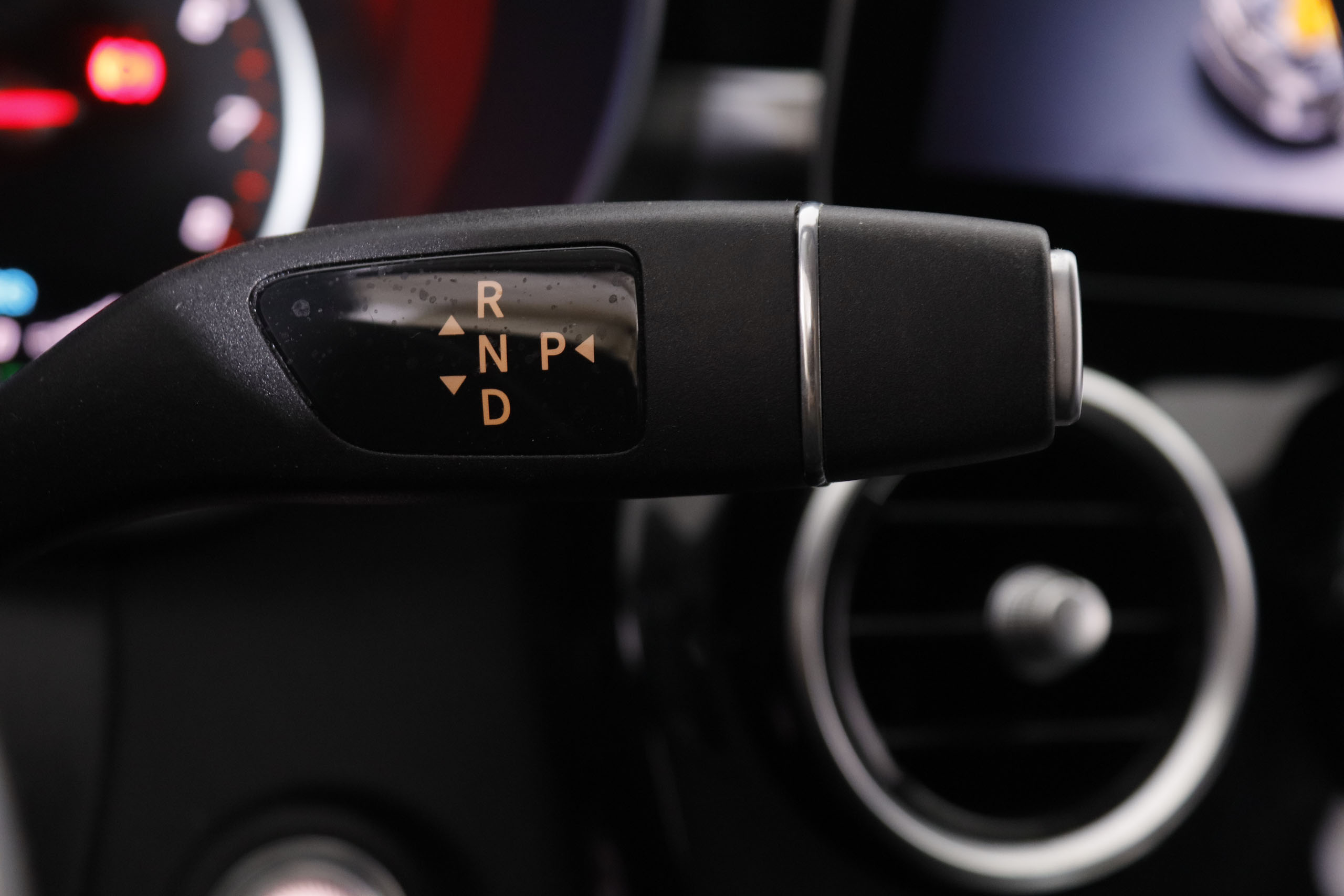 Mercedes-benz C 200 CLASE C C200 HEV ESTATE AVANTGARDE AUTO 184CV 5P # IVA DEDUCIBLE, CUERO, NAVY foto 25