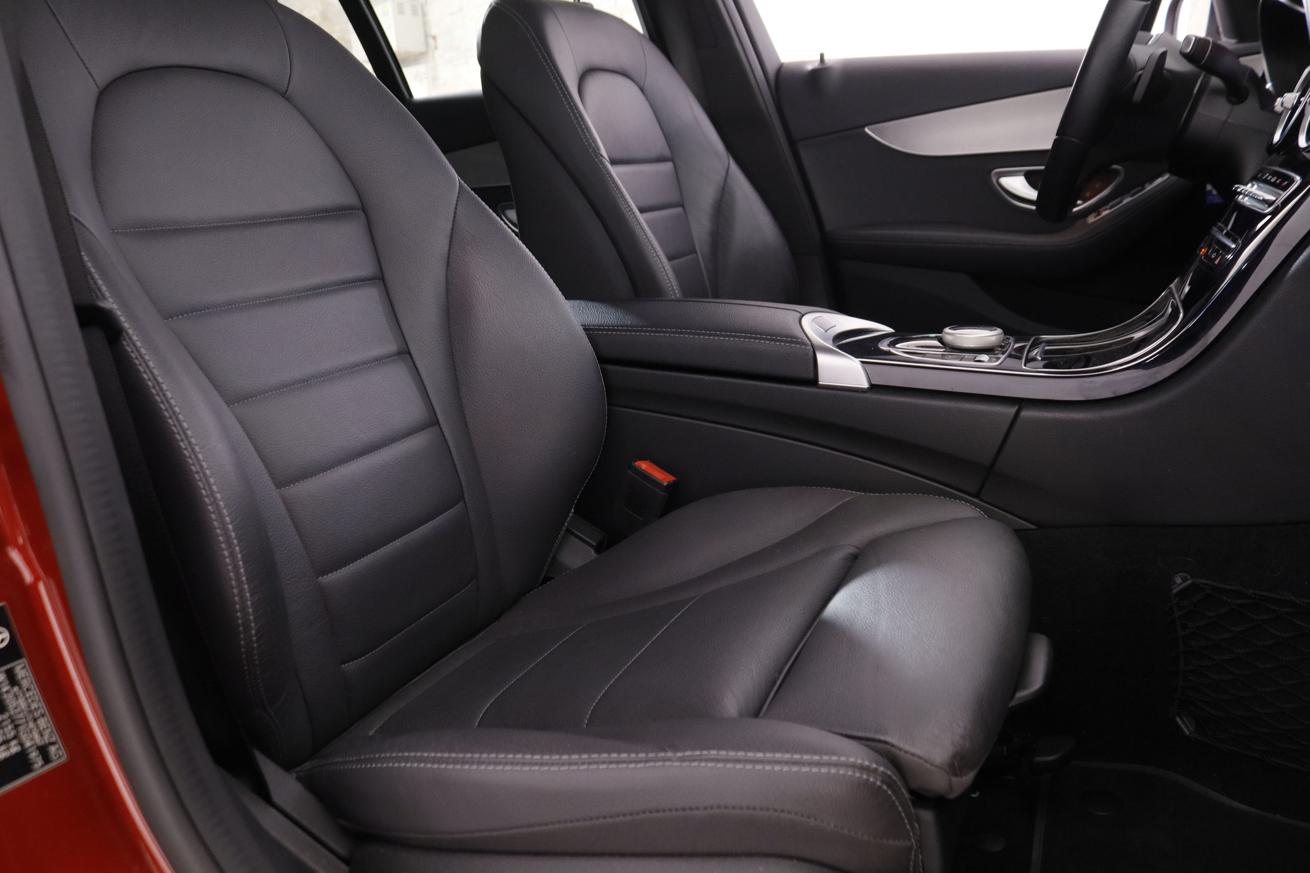 Mercedes-benz C 200 CLASE C C200 HEV ESTATE AVANTGARDE AUTO 184CV 5P # IVA DEDUCIBLE, CUERO, NAVY foto 28