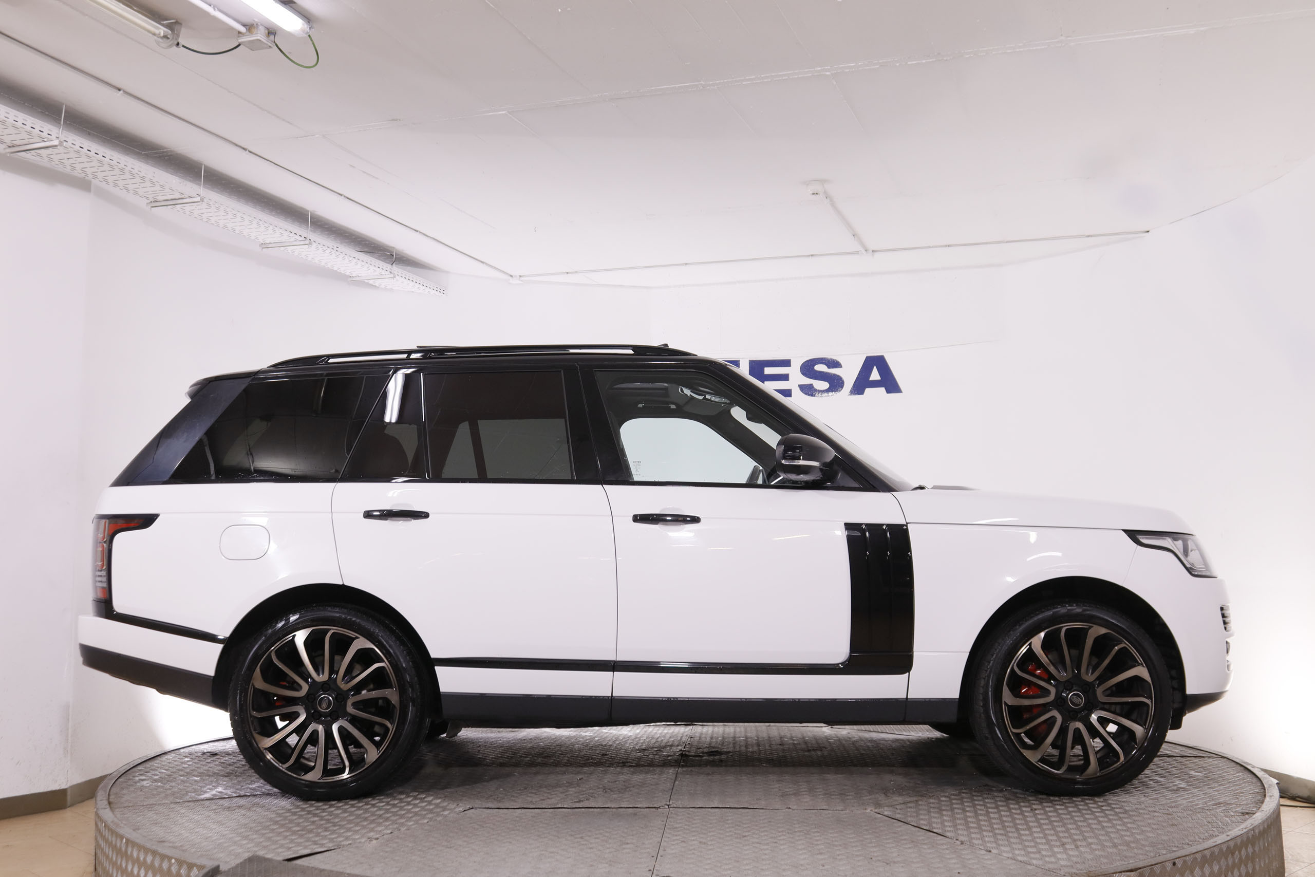 Land Rover Range Rover Vogue 4.4 SDV8 HSE 4X4 AUTO 339CV 5P # CUERO, TECHO ELEC PANORAMICO, NAVY foto 13