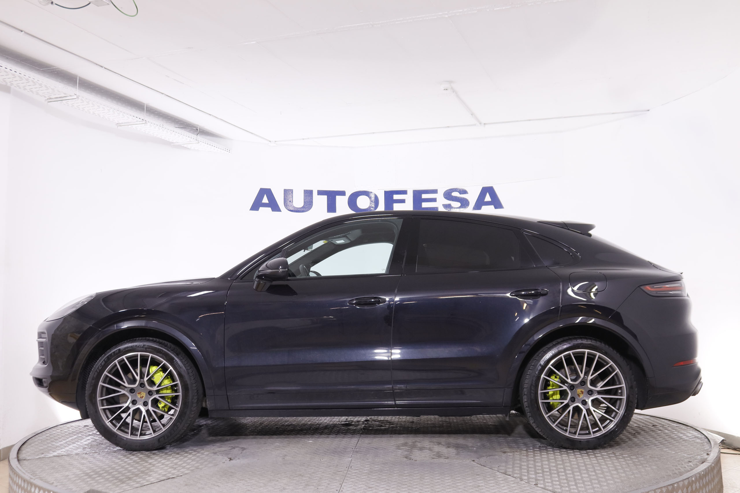 Porsche Cayenne 3.0 EHYBRID 4X4 462CV AUTO 5P # NAVY, CUERO, TECHO PANORAMICO, FAROS LED foto 5