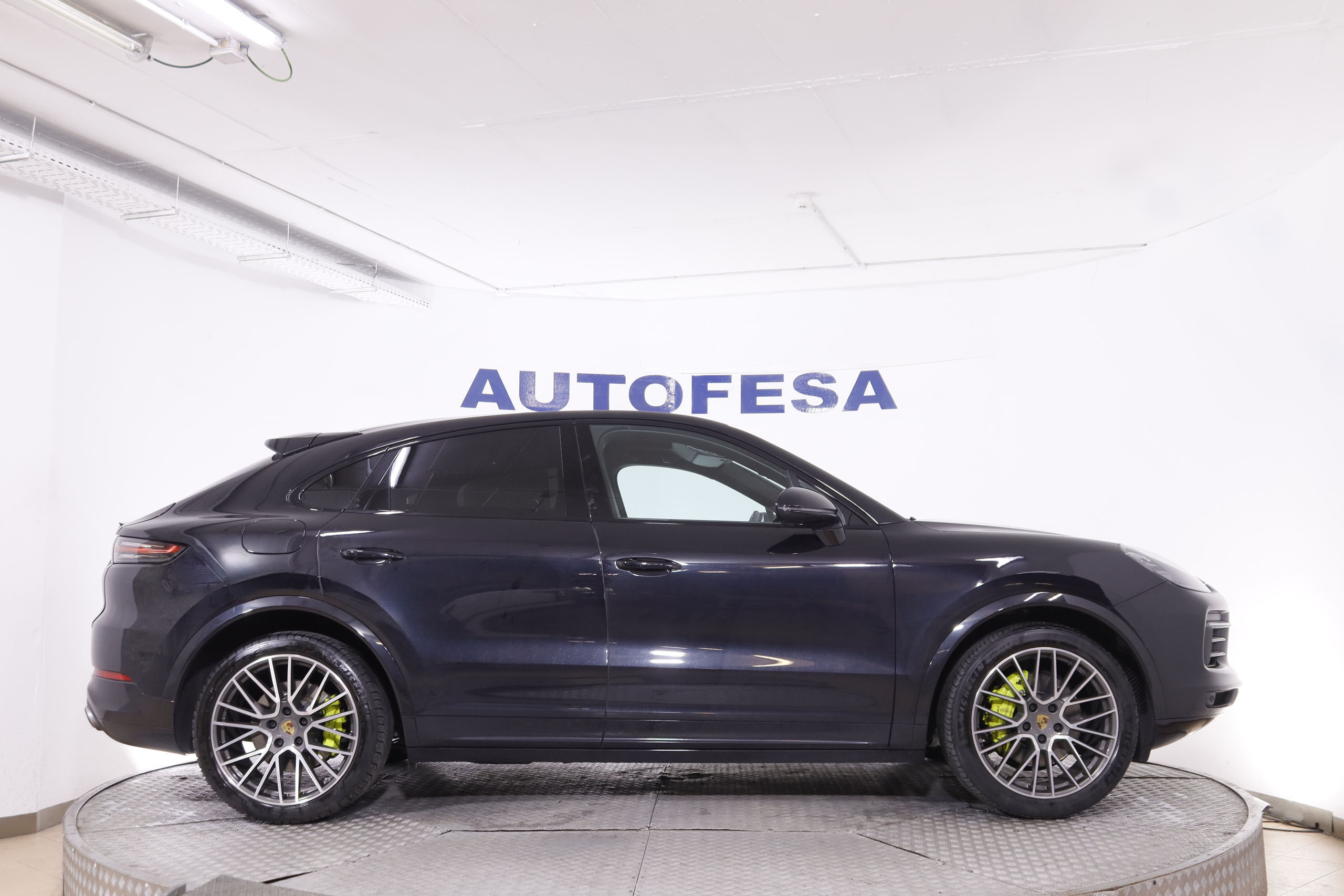 Porsche Cayenne 3.0 EHYBRID 4X4 462CV AUTO 5P # NAVY, CUERO, TECHO PANORAMICO, FAROS LED foto 13