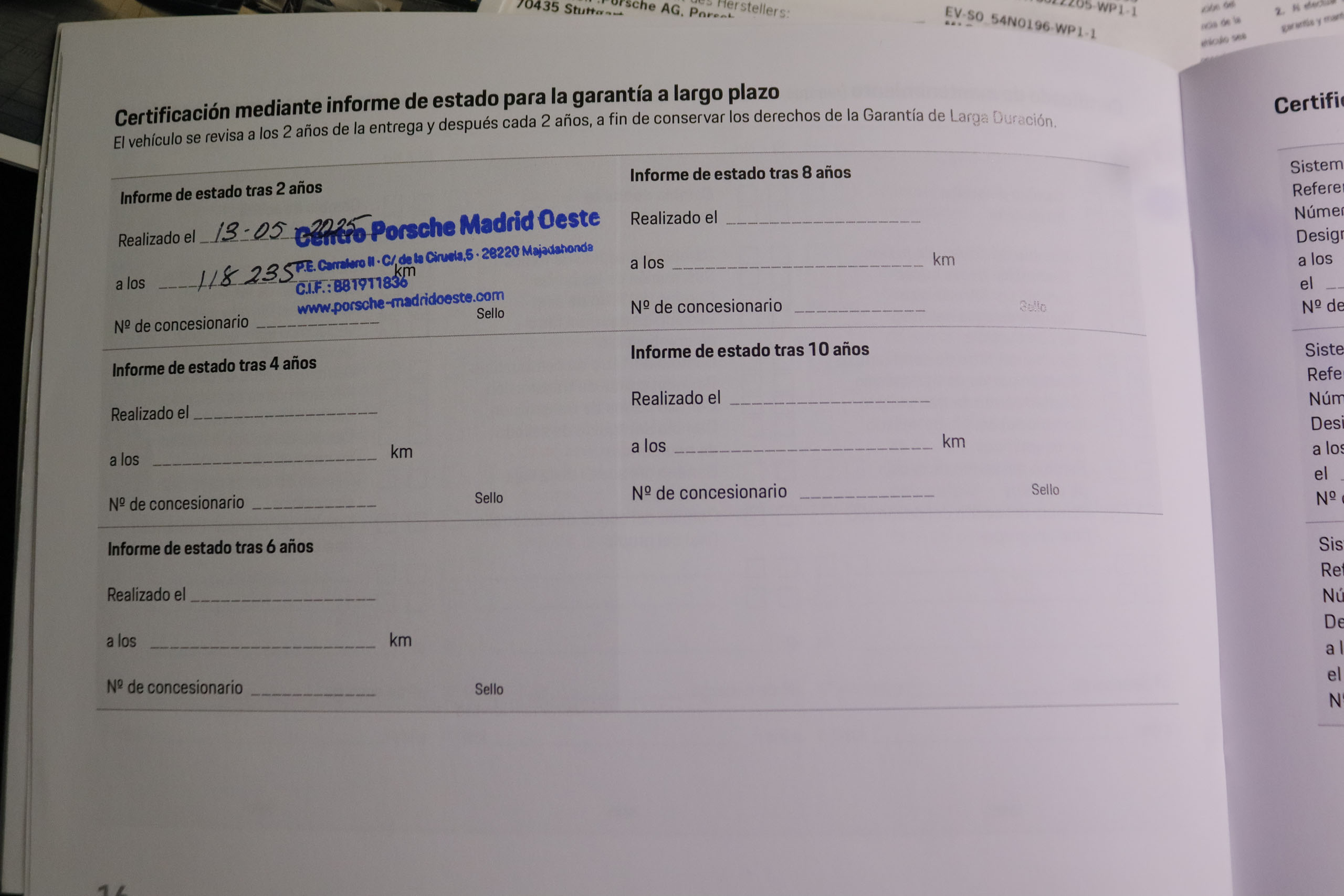 Porsche Cayenne 3.0 EHYBRID 4X4 462CV AUTO 5P # NAVY, CUERO, TECHO PANORAMICO, FAROS LED foto 34