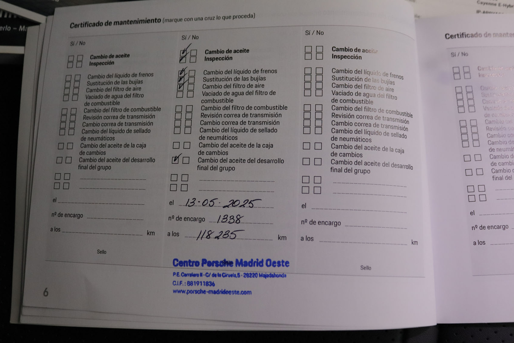 Porsche Cayenne 3.0 EHYBRID 4X4 462CV AUTO 5P # NAVY, CUERO, TECHO PANORAMICO, FAROS LED foto 36