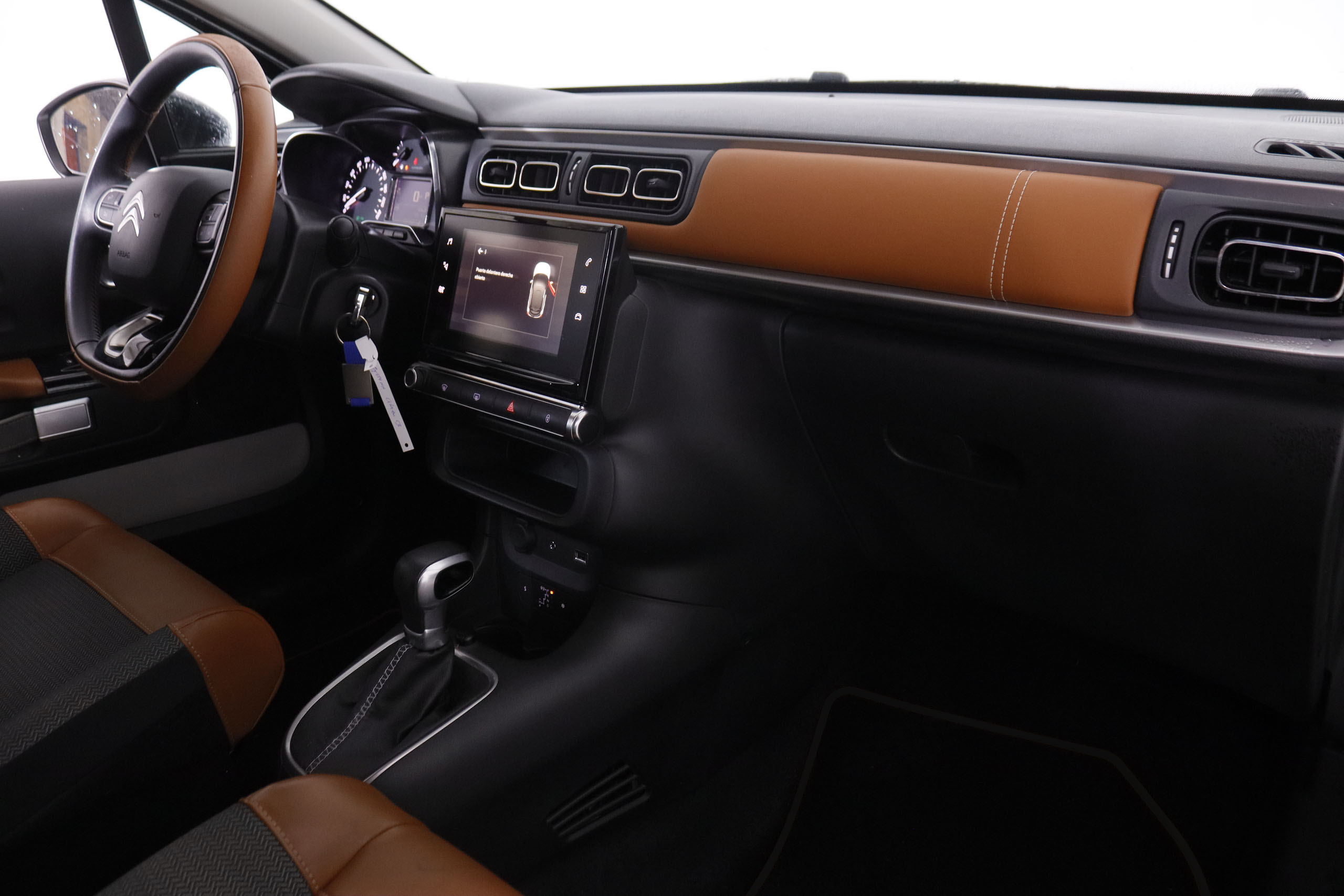 Citroen C3 1.2 PURETECH SHINE AUTO 110CV 5P # NAVY, PARKTRONIC foto 15