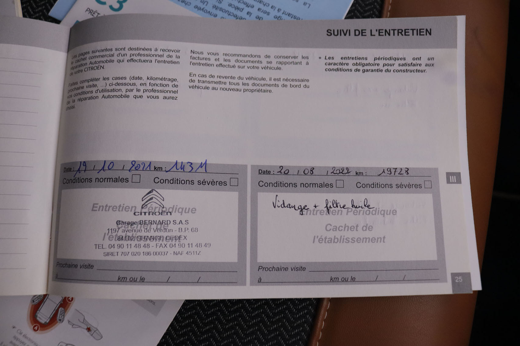 Citroen C3 1.2 PURETECH SHINE AUTO 110CV 5P # NAVY, PARKTRONIC foto 28