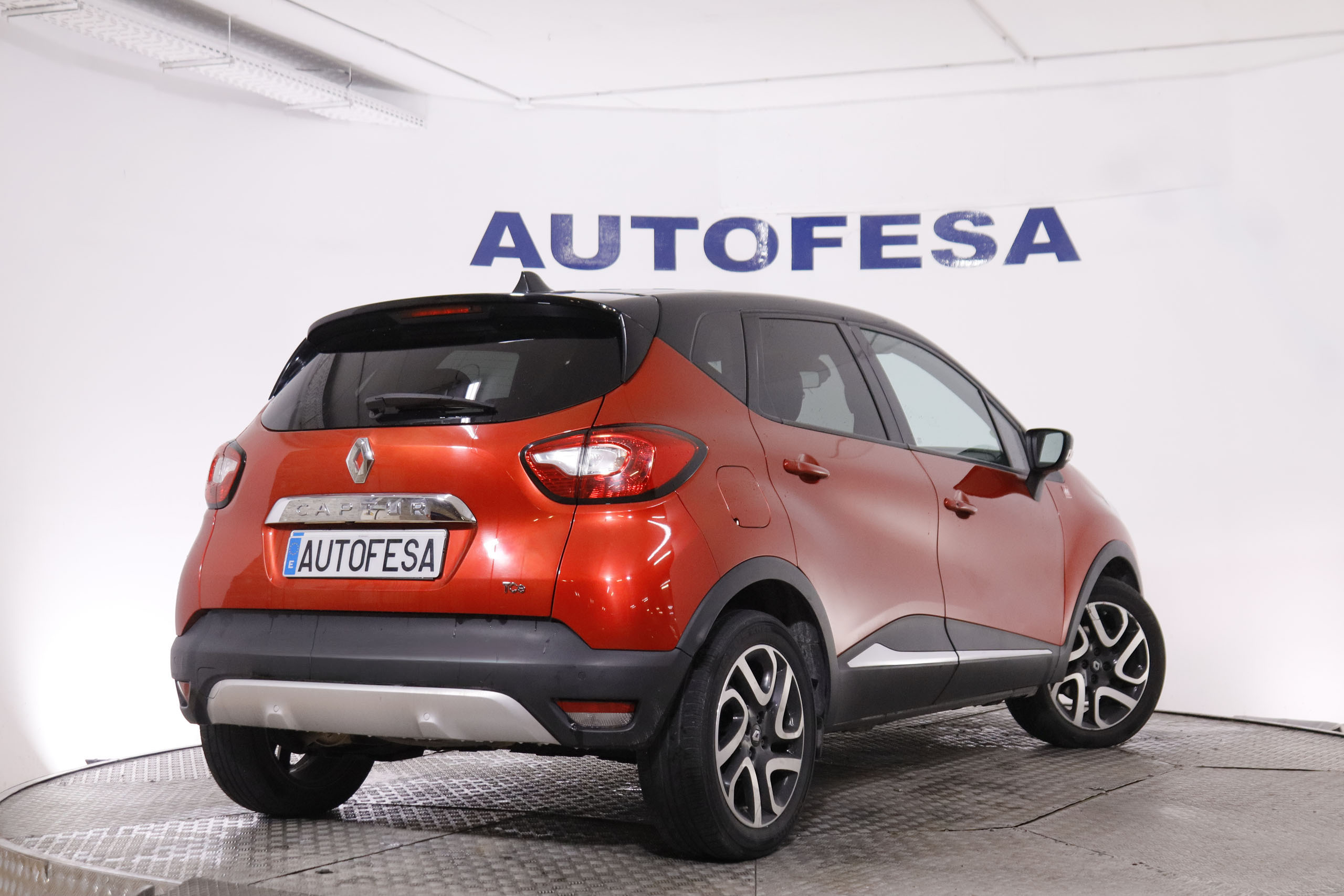 Renault Captur 1.2 TCE HELLY HANSEN foto 10
