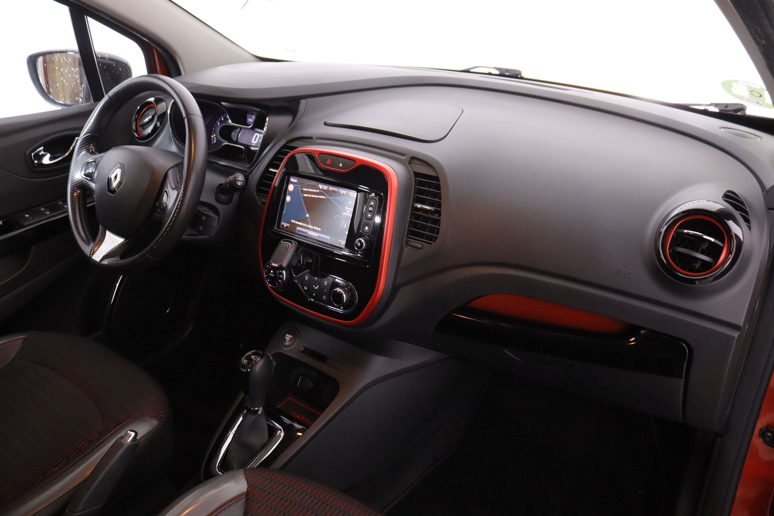 Renault Captur 1.2 TCE HELLY HANSEN foto 26