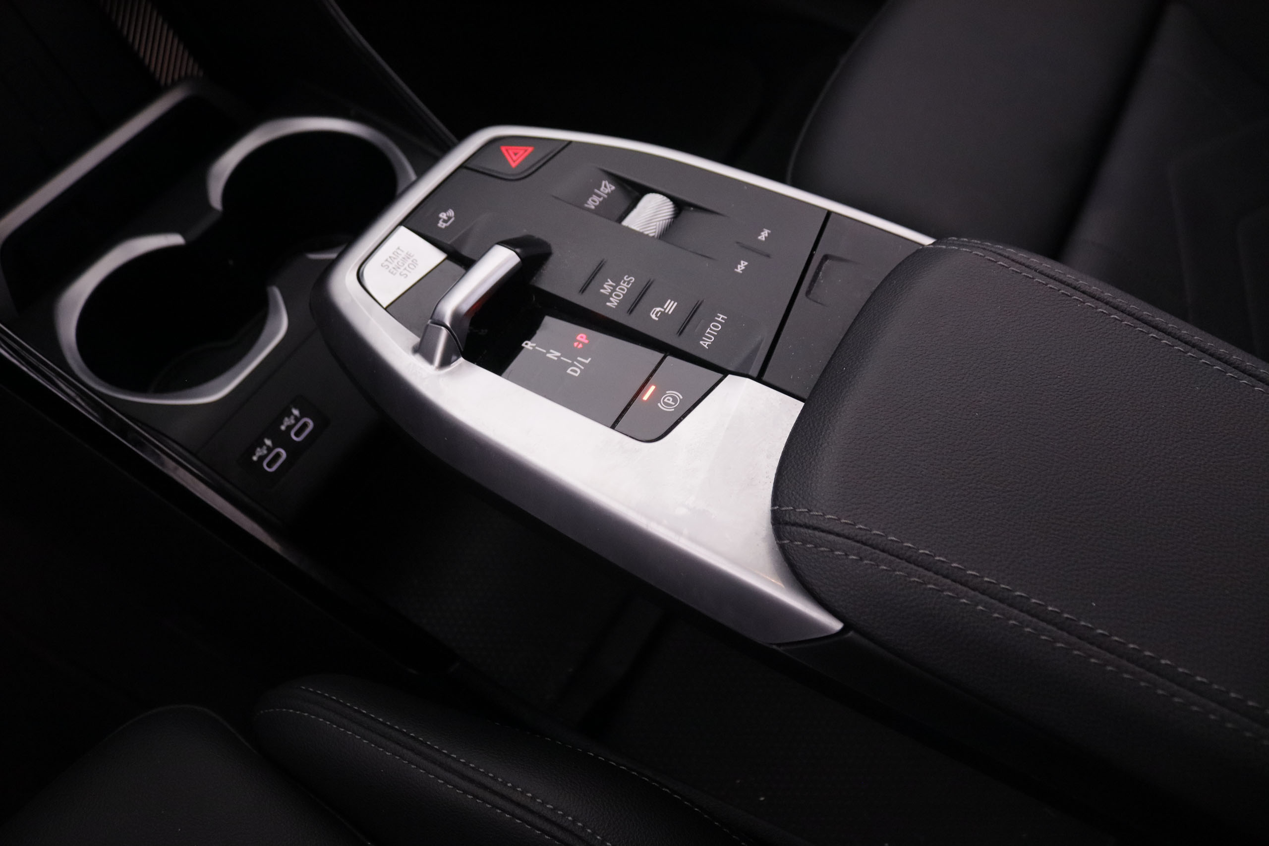 BMW X1 X1 SDRIVE 18D AUTO 150CV 5P # IVA DEDUCIBLE, CUERO, NAVY, PARKTRONIC foto 33