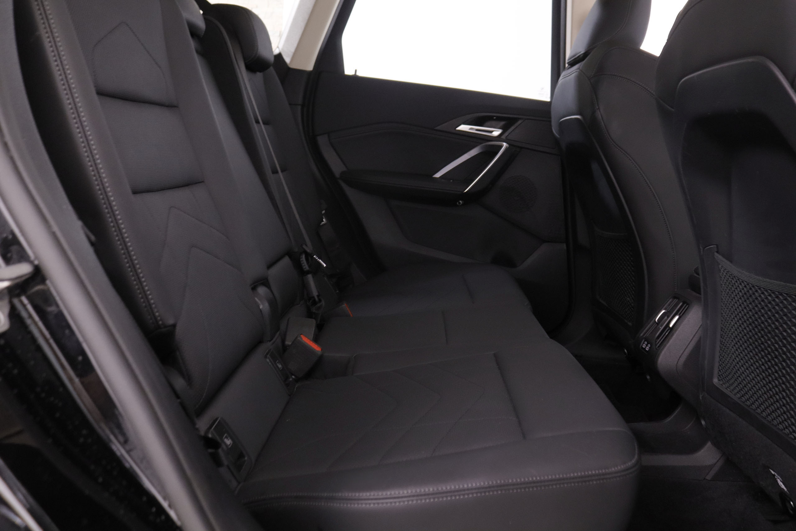 BMW X1 X1 SDRIVE 18D AUTO 150CV 5P # IVA DEDUCIBLE, CUERO, NAVY, PARKTRONIC foto 36