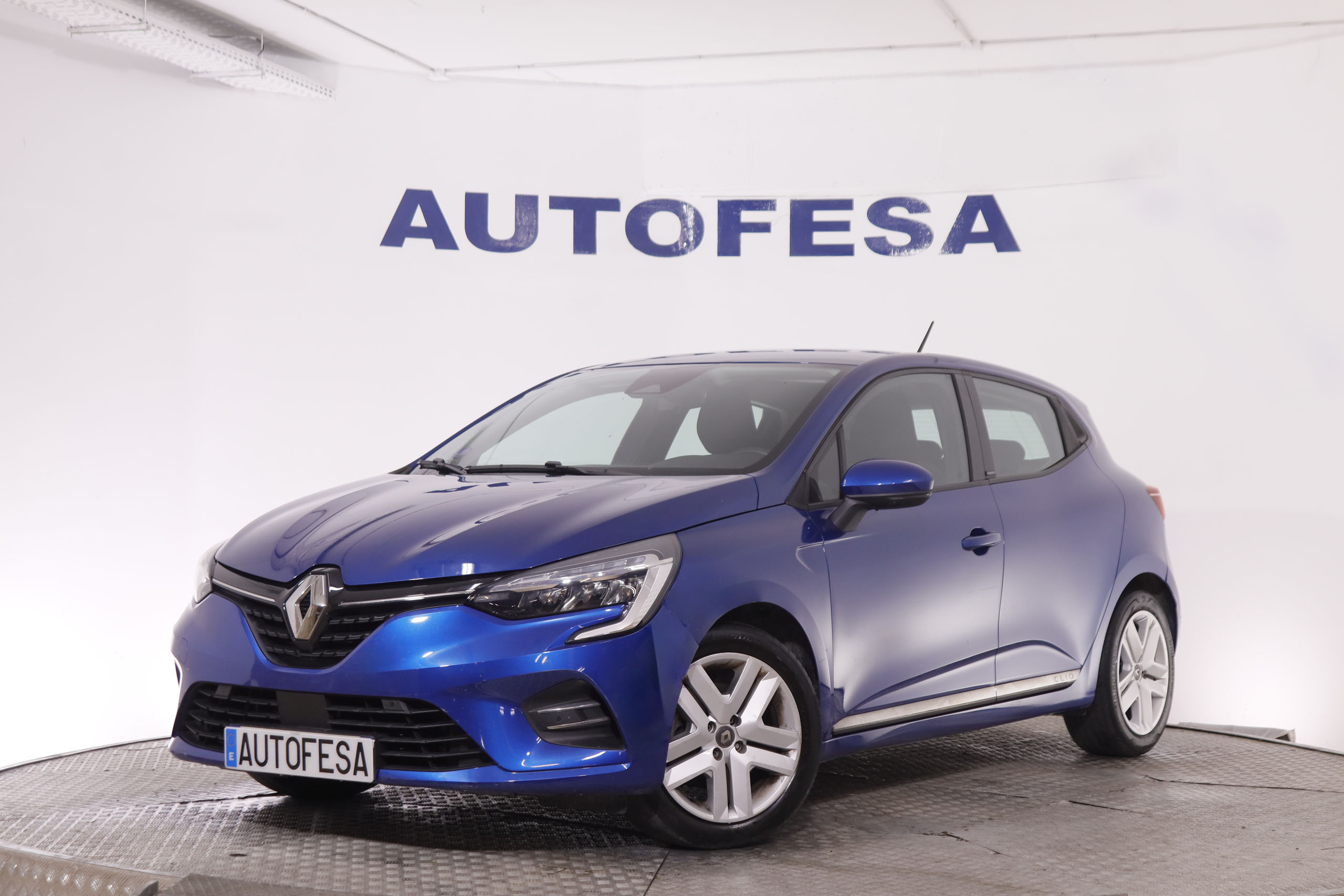 Renault Clio 1.6 E TECH HYBRID BUSSINESS AUTO 140CV 5P # NAVY, BLUETOOTH 1.6 E TECH HYBRID BUSSINESS AUTO 140CV 5P # NAVY, BLUETOOTH foto 1