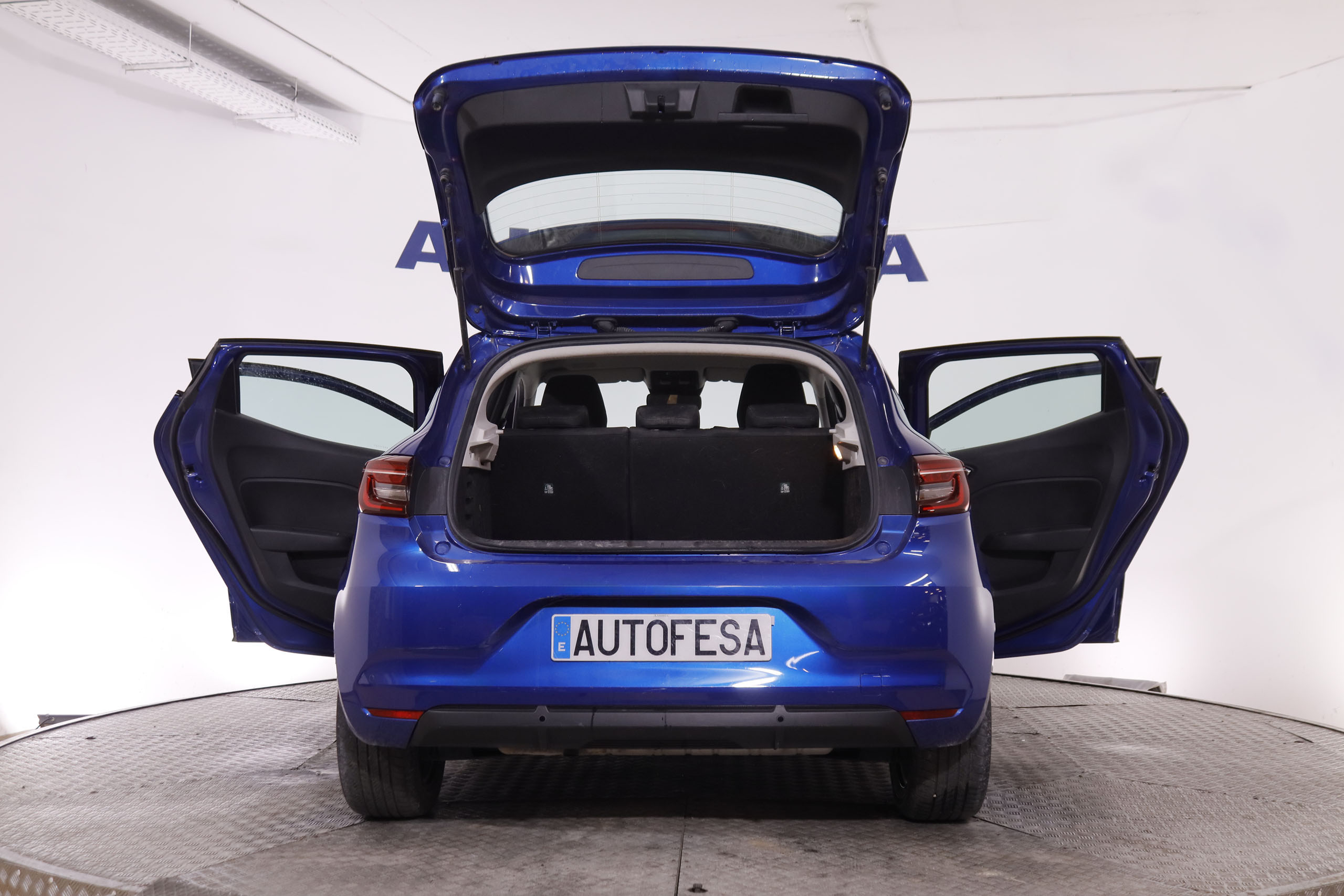 Renault Clio 1.6 E TECH HYBRID BUSSINESS AUTO 140CV 5P # NAVY, BLUETOOTH 1.6 E TECH HYBRID BUSSINESS AUTO 140CV 5P # NAVY, BLUETOOTH foto 10