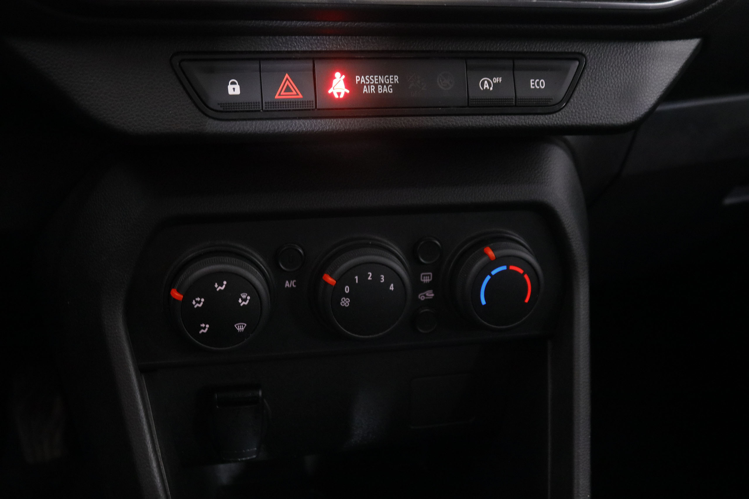 Dacia Sandero 1.0 ECO GLP COMFORT 100CV 5P # PARKTRONIC 1.0 ECO GLP COMFORT 100CV 5P # PARKTRONIC foto 21