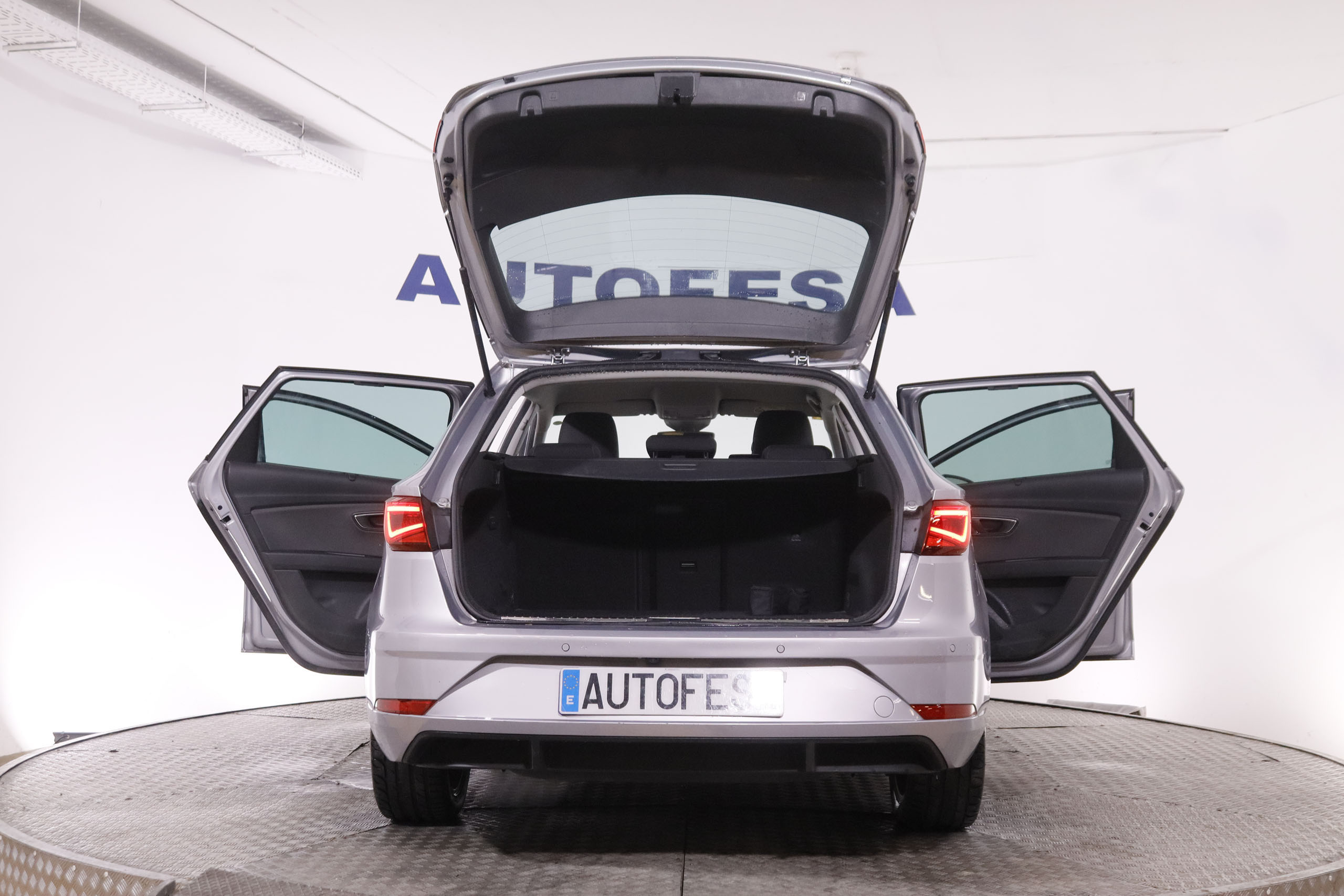 Seat Leon ST 1.5 TGI DSG-7 EXELLENCE AUTO 130CV 5P # IVA DEDUCIBLE, PARKTRONIC foto 10