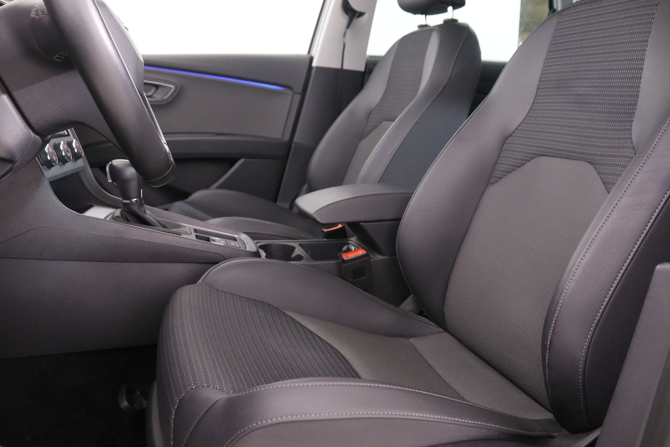 Seat Leon ST 1.5 TGI DSG-7 EXELLENCE AUTO 130CV 5P # IVA DEDUCIBLE, PARKTRONIC foto 23