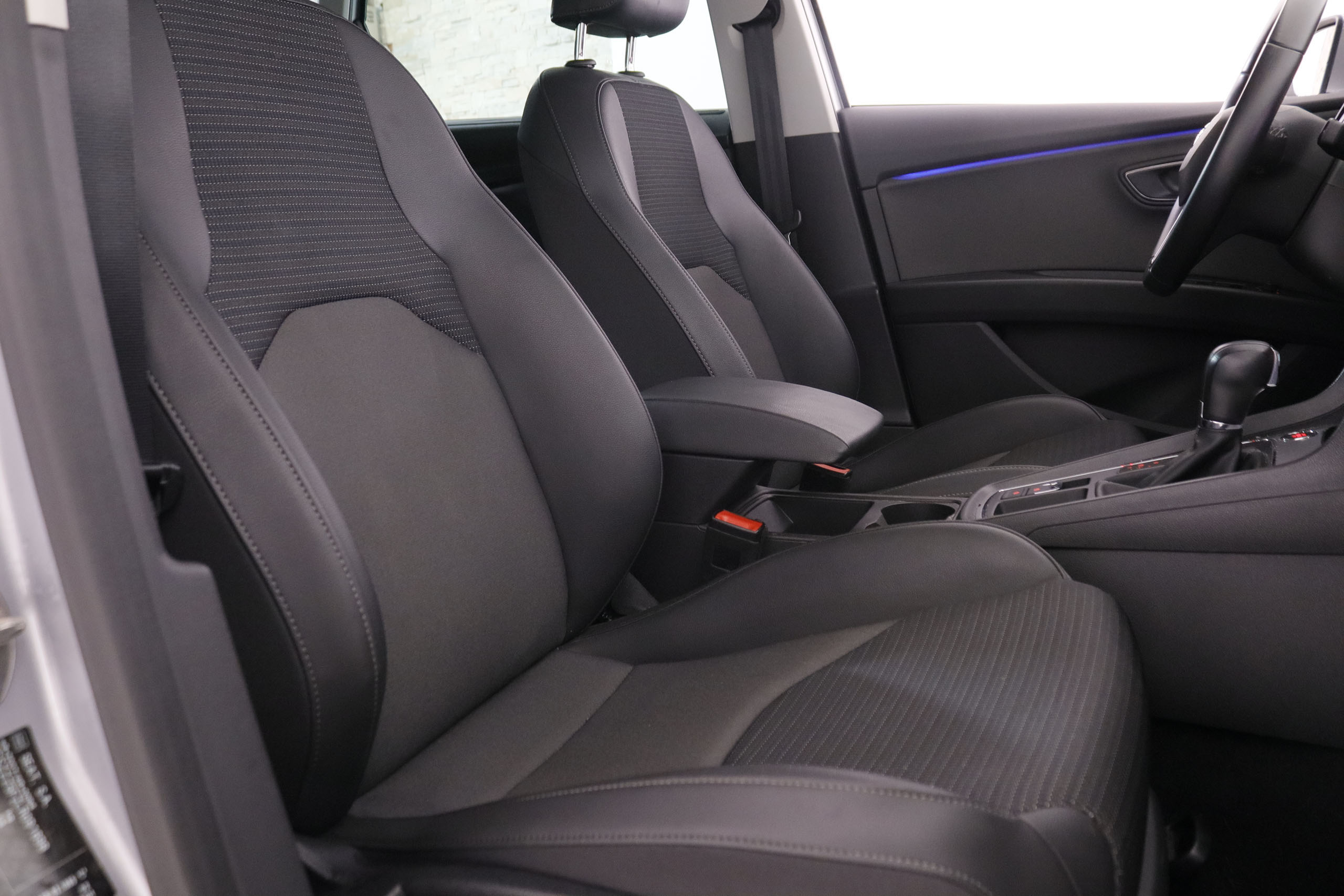 Seat Leon ST 1.5 TGI DSG-7 EXELLENCE AUTO 130CV 5P # IVA DEDUCIBLE, PARKTRONIC foto 24