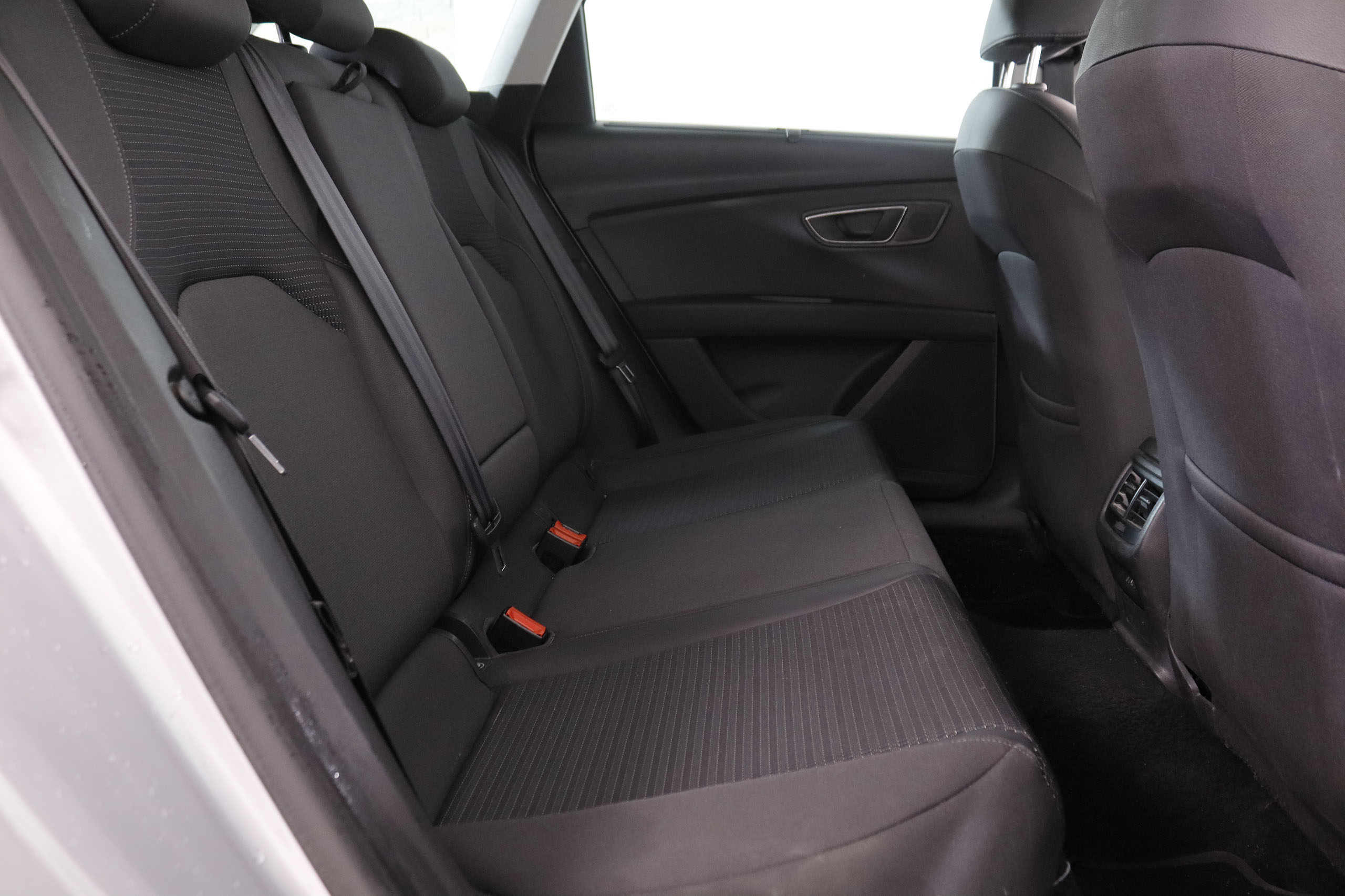 Seat Leon ST 1.5 TGI DSG-7 EXELLENCE AUTO 130CV 5P # IVA DEDUCIBLE, PARKTRONIC foto 25