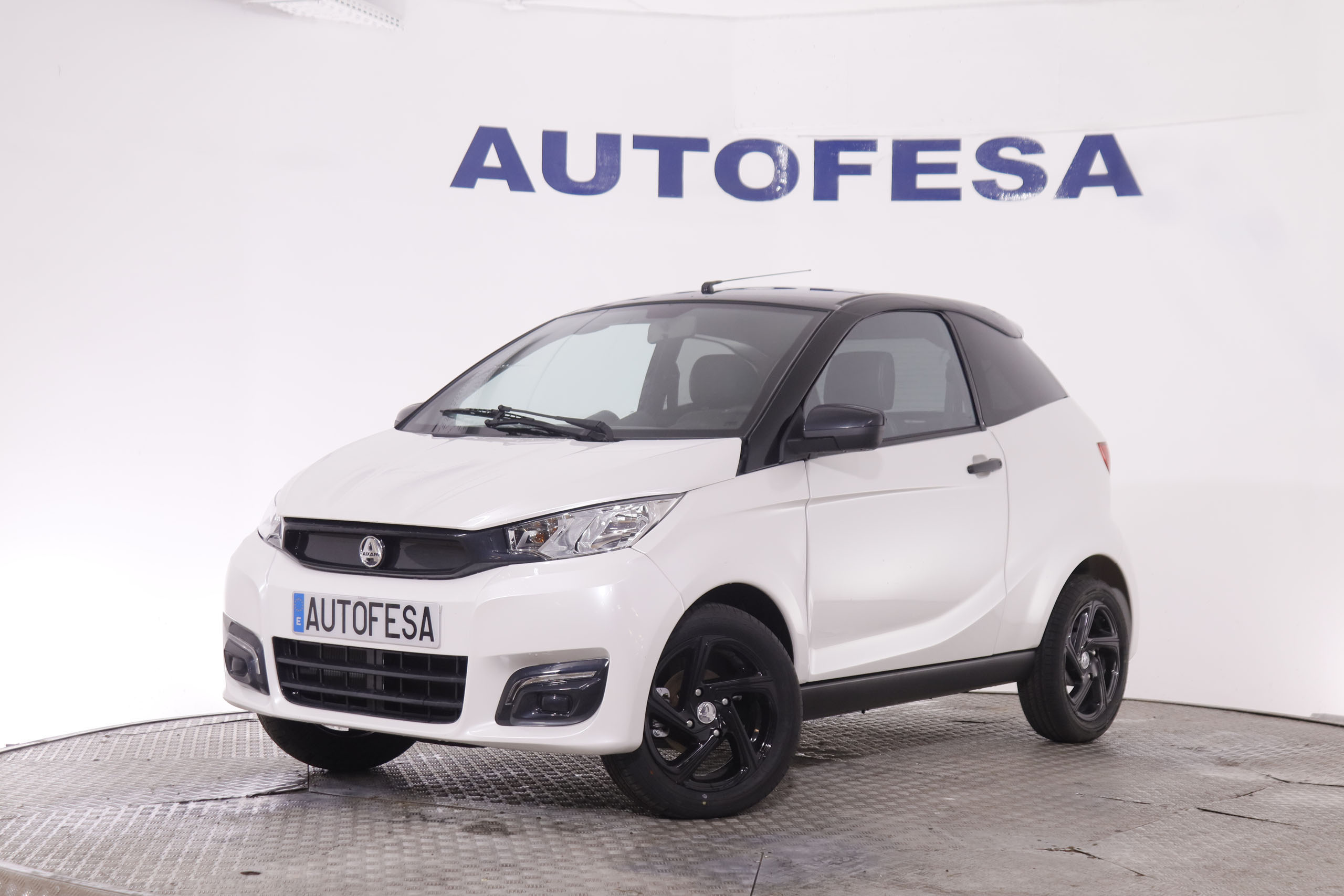 Aixam COUPE GTI 8CV 2P A ESTRENAR # CUERO foto 12