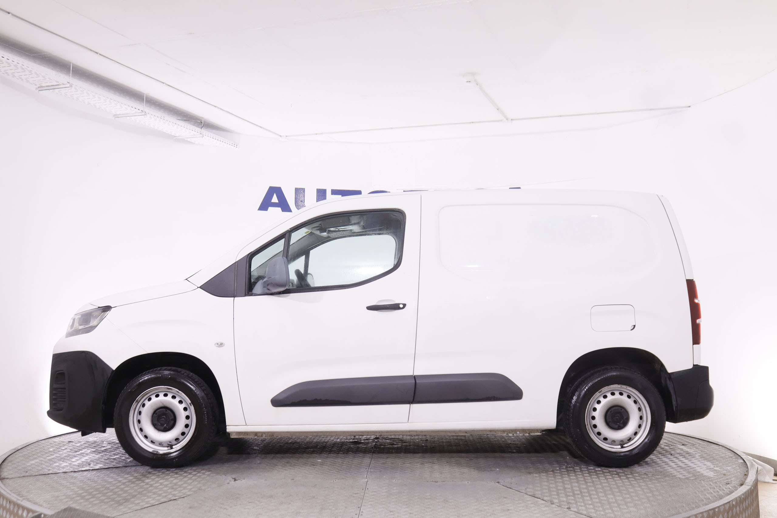 Citroen Berlingo 1.5 BLUEHDI TALLA M 100CV 2P foto 9