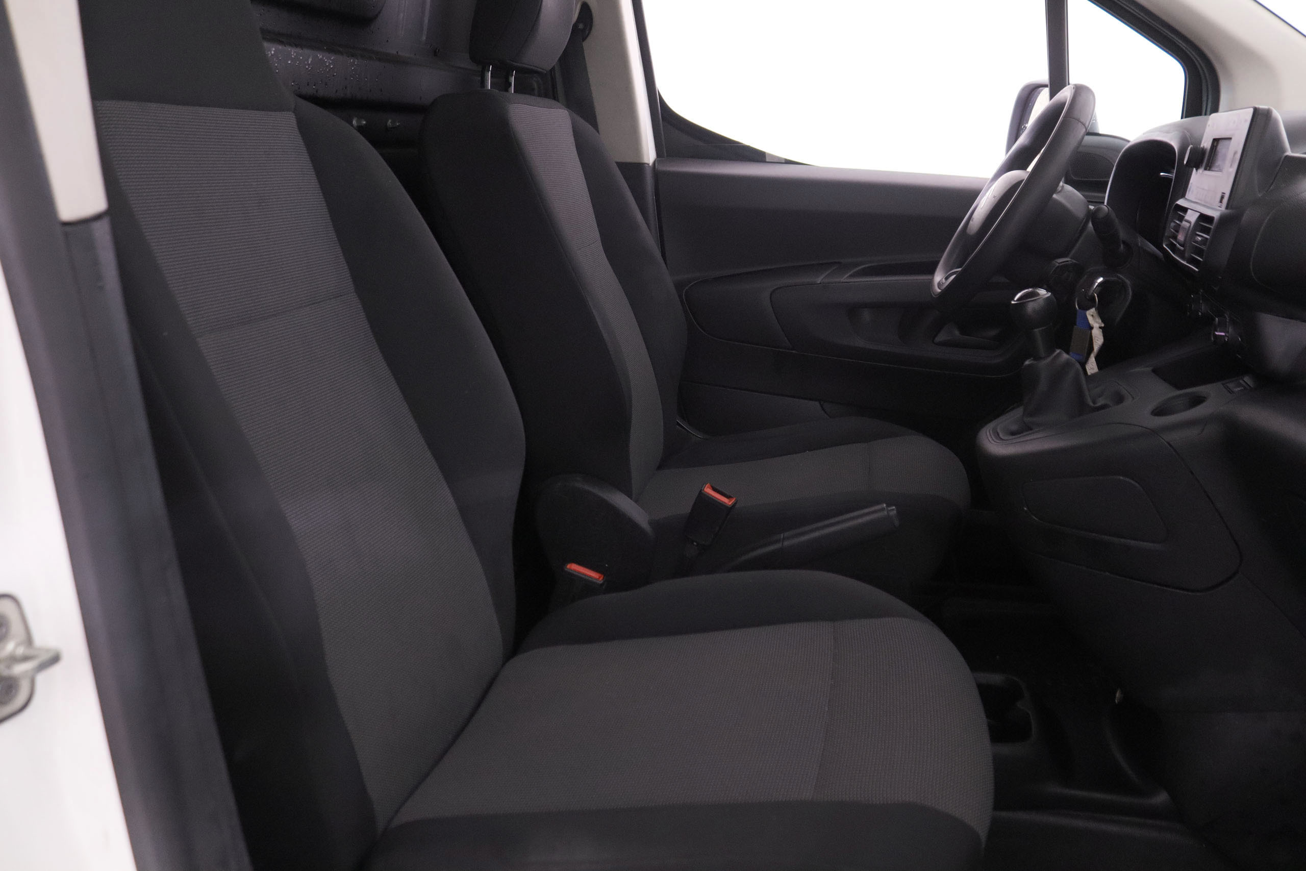 Citroen Berlingo 1.5 BLUEHDI TALLA M 100CV 2P foto 21