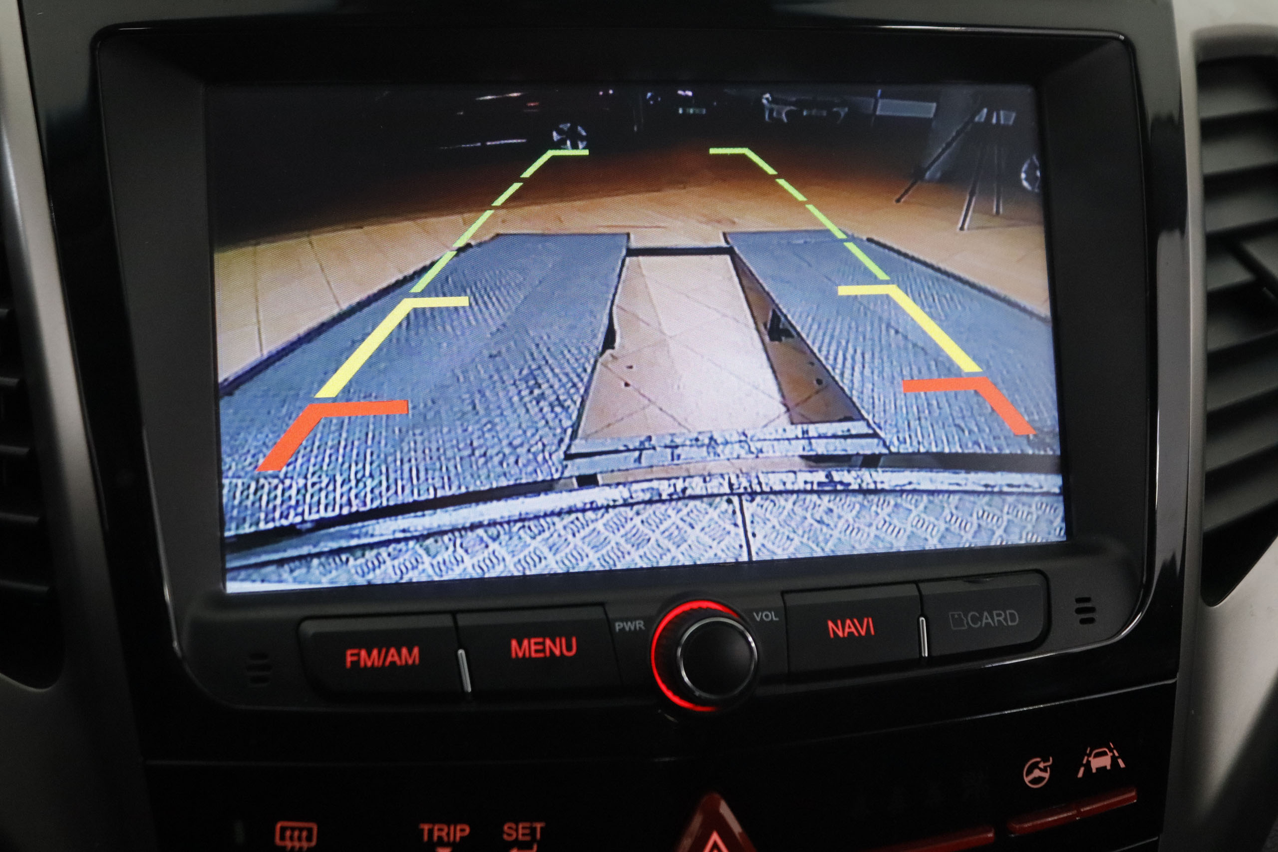 Ssangyong Tivoli 1.6 G16 LIMITED 4X2 128CV 5P # NAVY, PARKTRONIC foto 20