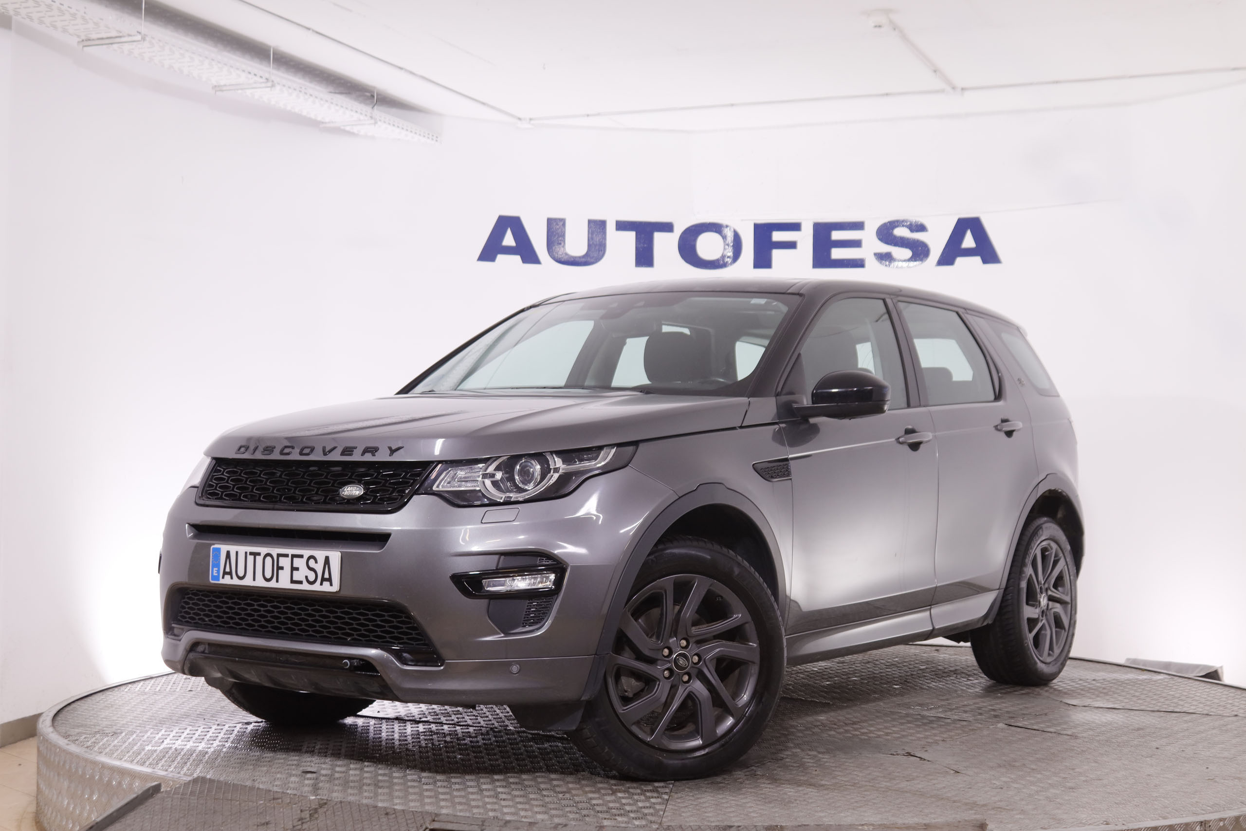 Land Rover Discovery Sport 2.0L TD4 4X4 SE DYNAMIC AUTO 150CV 5P # IVA DEDUCIBLE, NAVY, PARKTRONIC 2.0L TD4 4X4 SE DYNAMIC AUTO 150CV 5P # IVA DEDUCIBLE, NAVY, PARKTRONIC foto 1