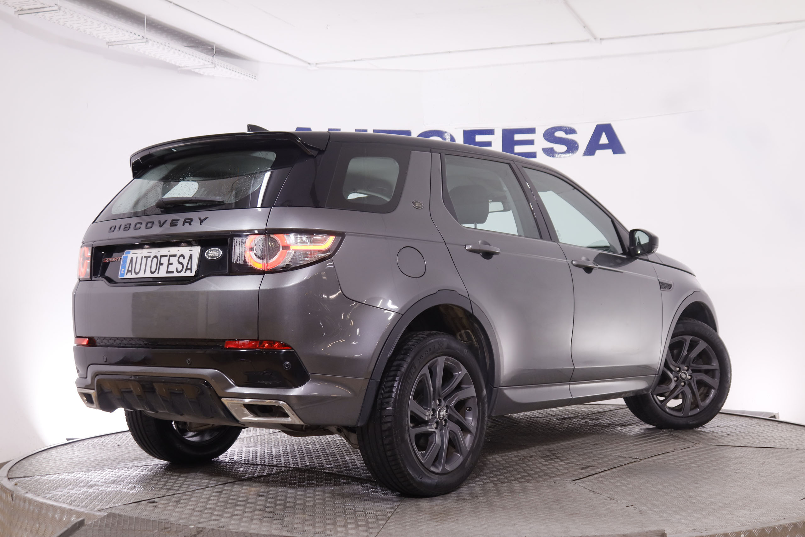 Land Rover Discovery Sport 2.0L TD4 4X4 SE DYNAMIC AUTO 150CV 5P # IVA DEDUCIBLE, NAVY, PARKTRONIC 2.0L TD4 4X4 SE DYNAMIC AUTO 150CV 5P # IVA DEDUCIBLE, NAVY, PARKTRONIC foto 6