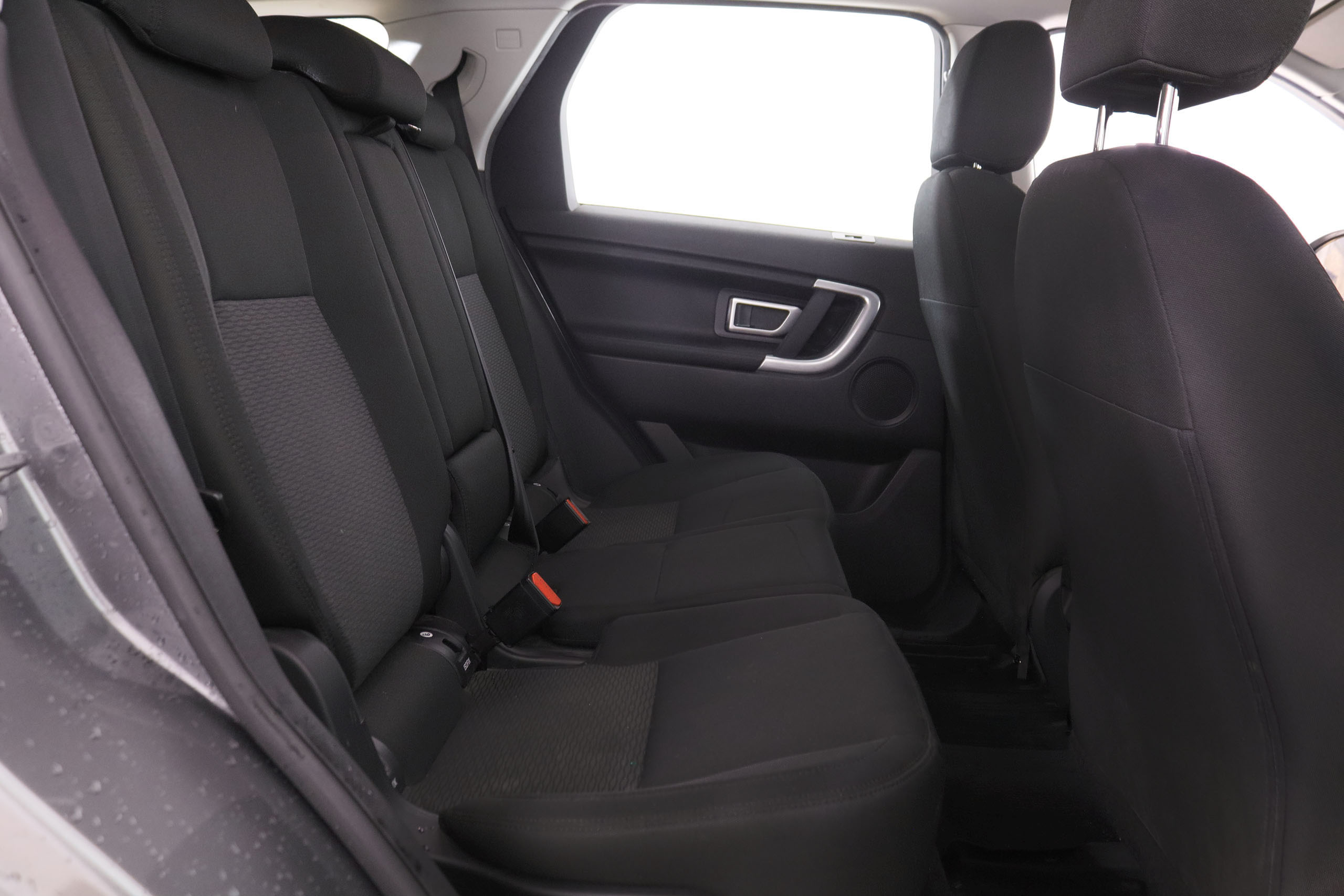 Land Rover Discovery Sport 2.0L TD4 4X4 SE DYNAMIC AUTO 150CV 5P # IVA DEDUCIBLE, NAVY, PARKTRONIC 2.0L TD4 4X4 SE DYNAMIC AUTO 150CV 5P # IVA DEDUCIBLE, NAVY, PARKTRONIC foto 26