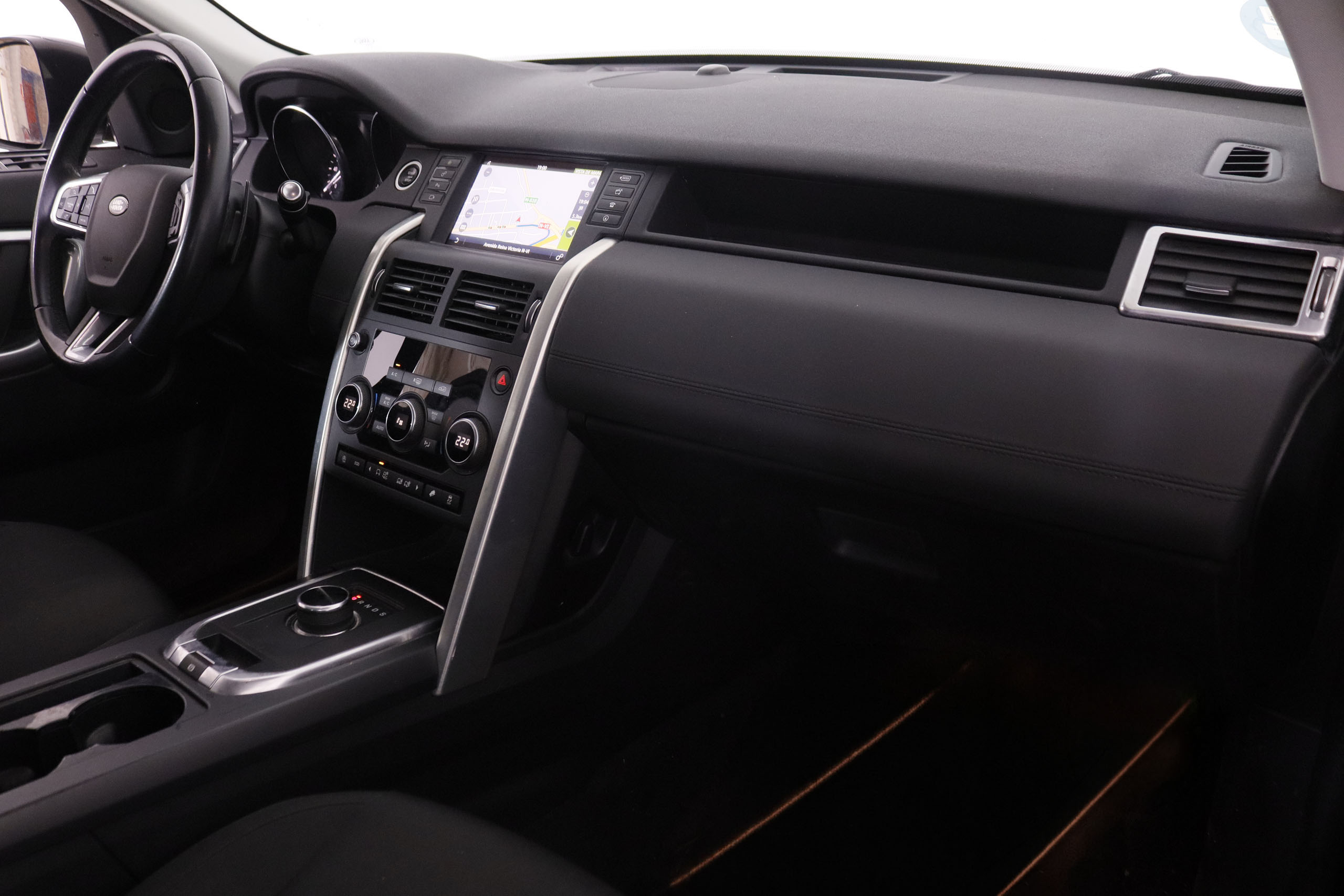 Land Rover Discovery Sport 2.0L TD4 4X4 SE DYNAMIC AUTO 150CV 5P # IVA DEDUCIBLE, NAVY, PARKTRONIC 2.0L TD4 4X4 SE DYNAMIC AUTO 150CV 5P # IVA DEDUCIBLE, NAVY, PARKTRONIC foto 14