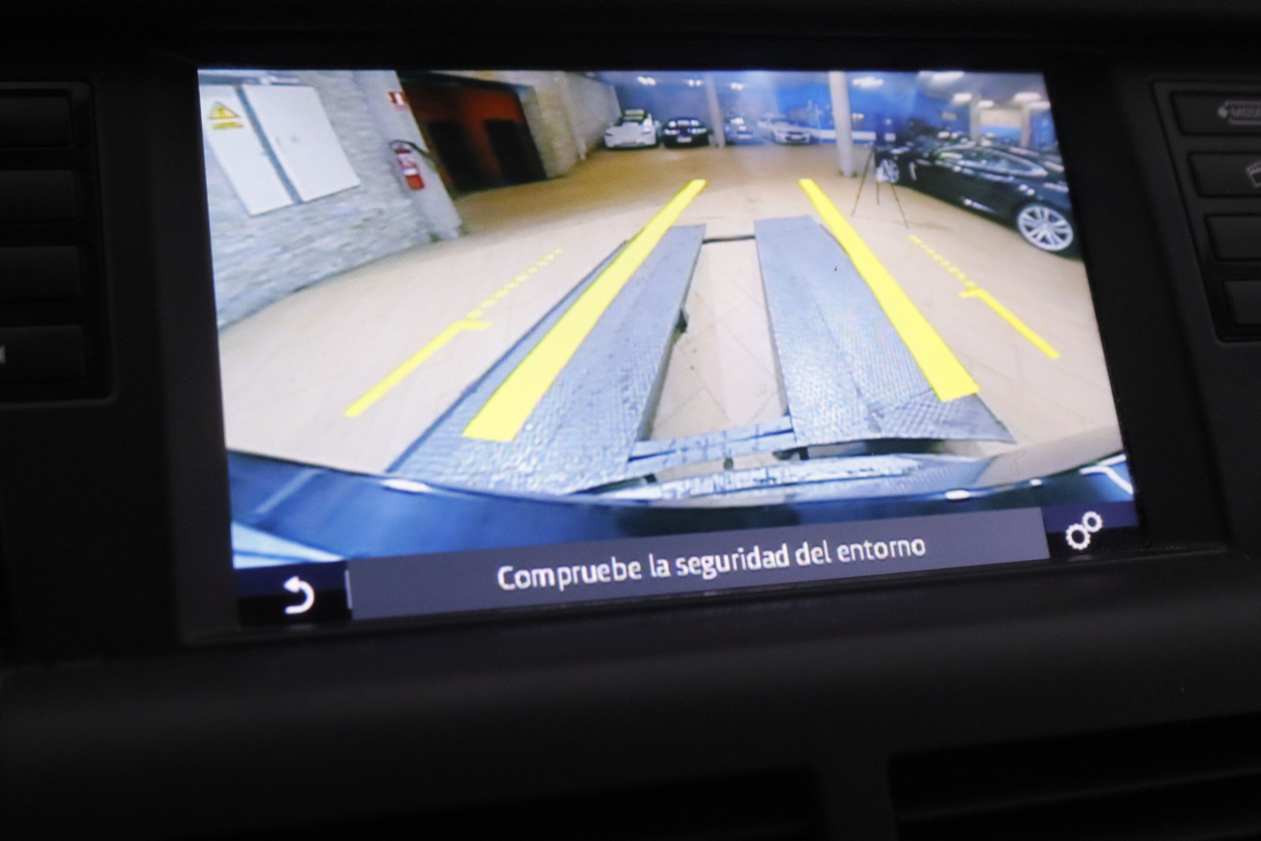 Land Rover Discovery Sport 2.0L TD4 4X4 SE DYNAMIC AUTO 150CV 5P # IVA DEDUCIBLE, NAVY, PARKTRONIC 2.0L TD4 4X4 SE DYNAMIC AUTO 150CV 5P # IVA DEDUCIBLE, NAVY, PARKTRONIC foto 21