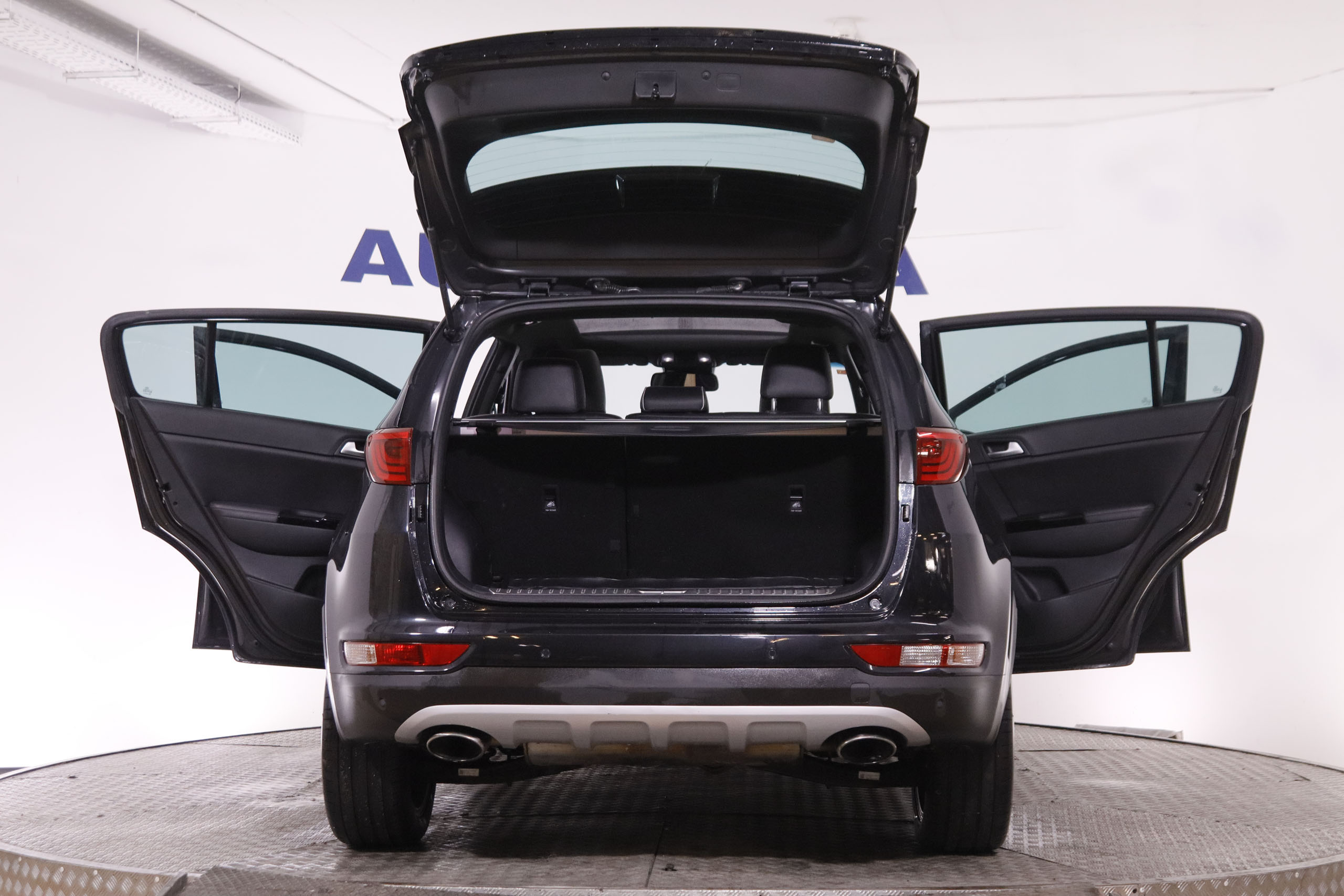 Kia Sportage 1.6 TGDI GT LINE 4X4 177CV 5P # CUERO, TECHO ELEC PANORAMICO, NAVY, PARKTRONIC foto 11