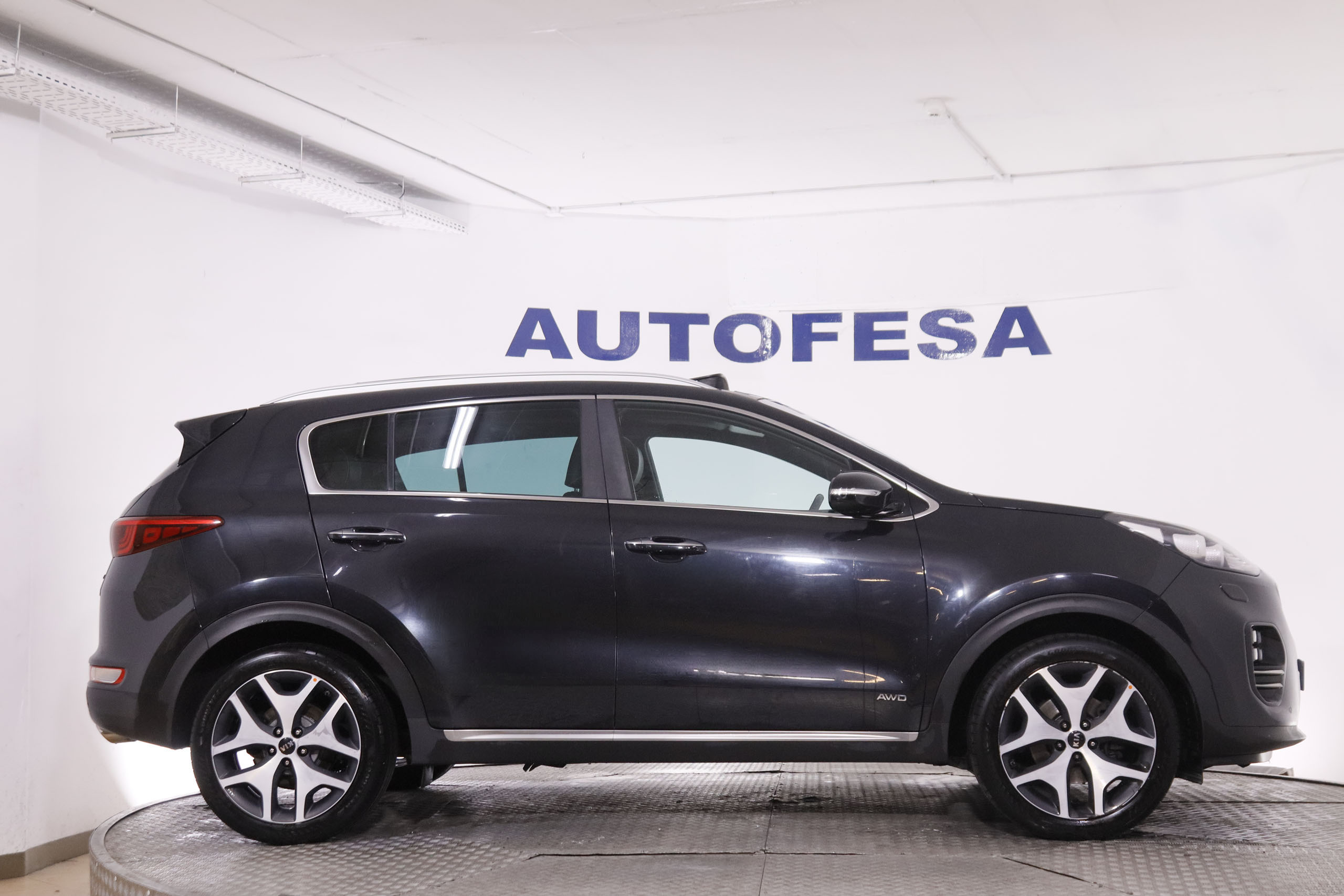 Kia Sportage 1.6 TGDI GT LINE 4X4 177CV 5P # CUERO, TECHO ELEC PANORAMICO, NAVY, PARKTRONIC foto 9