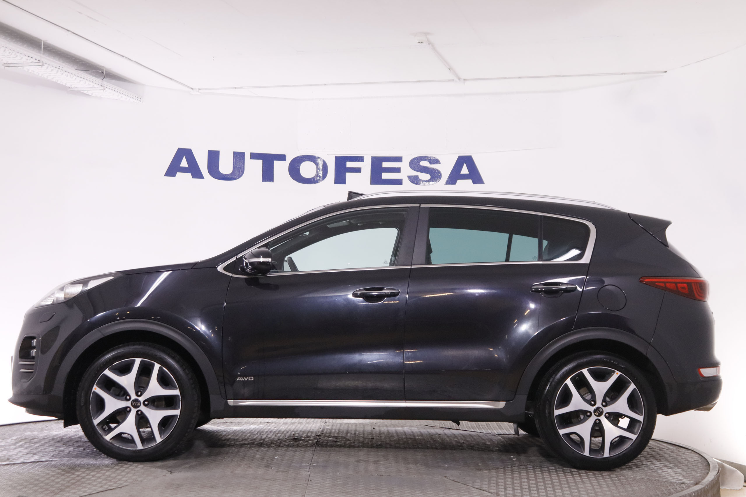 Kia Sportage 1.6 TGDI GT LINE 4X4 177CV 5P # CUERO, TECHO ELEC PANORAMICO, NAVY, PARKTRONIC foto 13