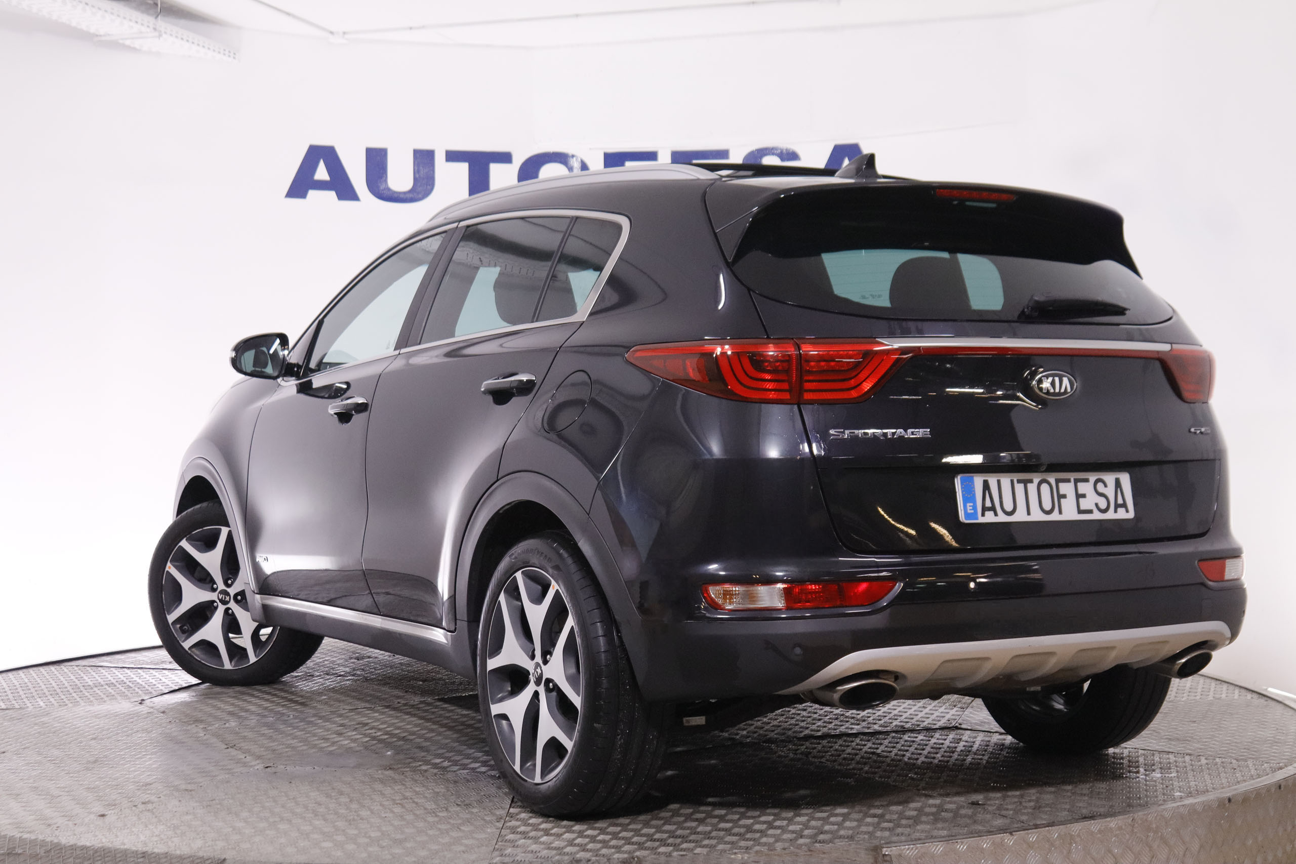 Kia Sportage 1.6 TGDI GT LINE 4X4 177CV 5P # CUERO, TECHO ELEC PANORAMICO, NAVY, PARKTRONIC foto 5