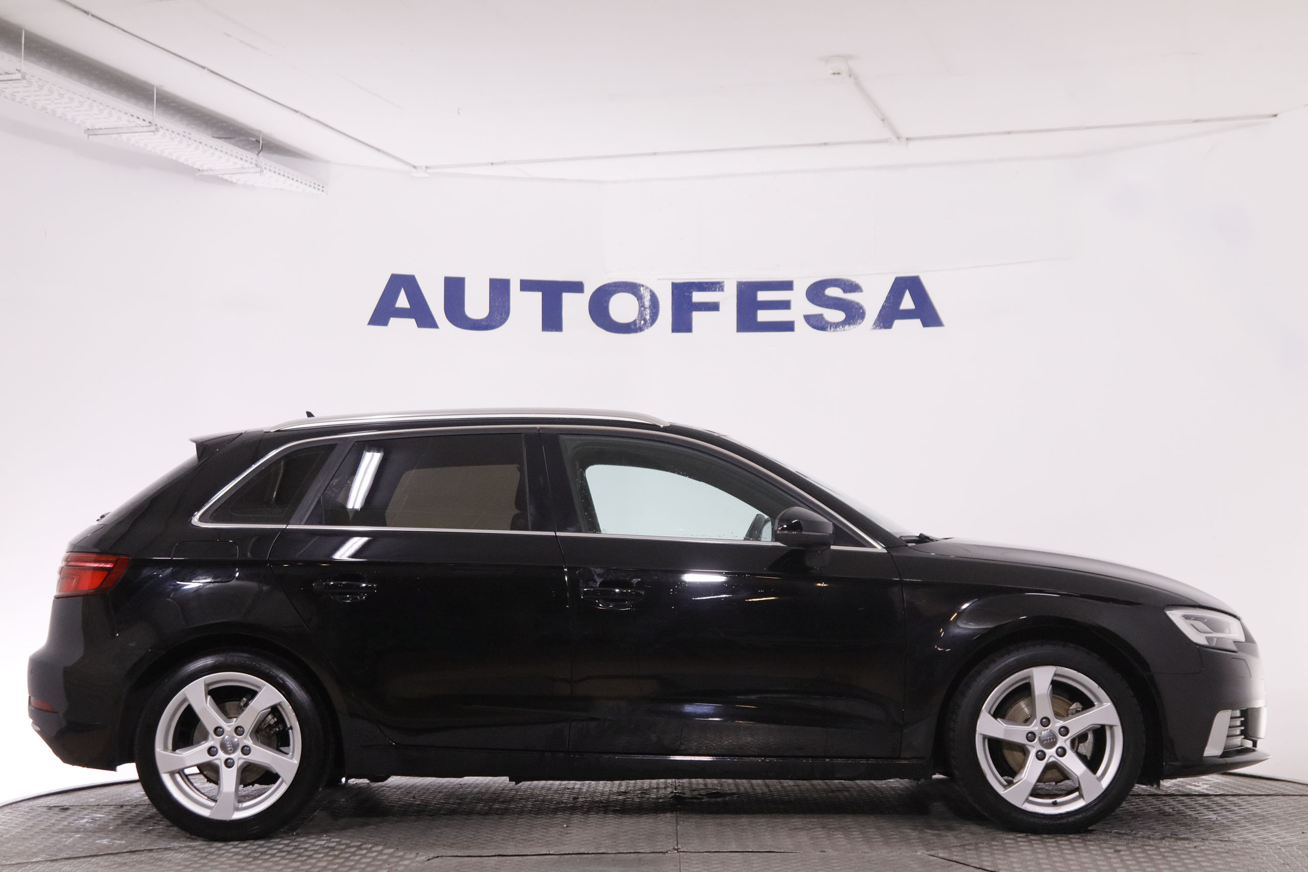 Audi A3 1.6 TDI SPORTBACK STRONIC AUTO 110CV 5P # NAVY, PARKTRONIC foto 13