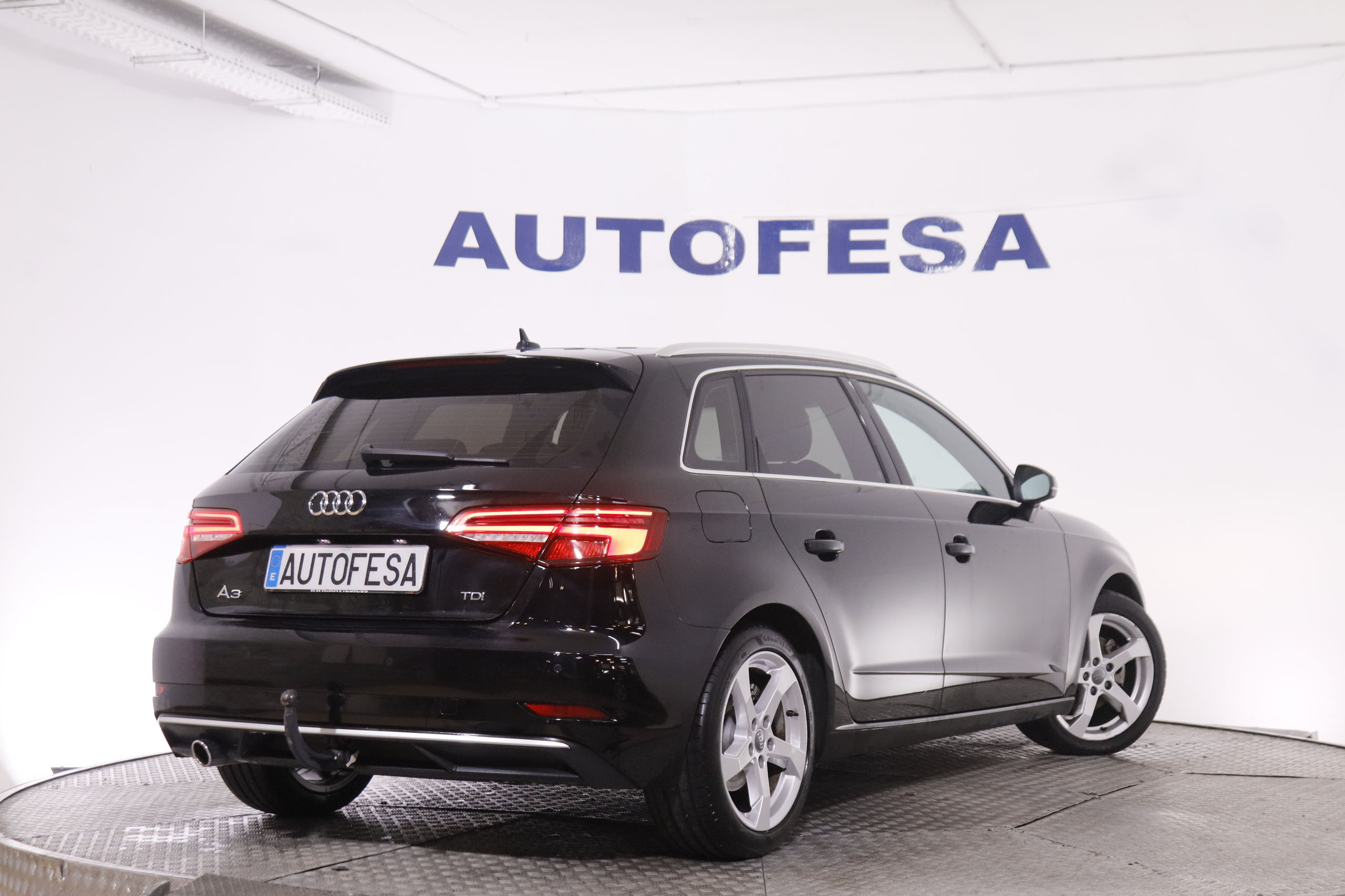 Audi A3 1.6 TDI SPORTBACK STRONIC AUTO 110CV 5P # NAVY, PARKTRONIC foto 7