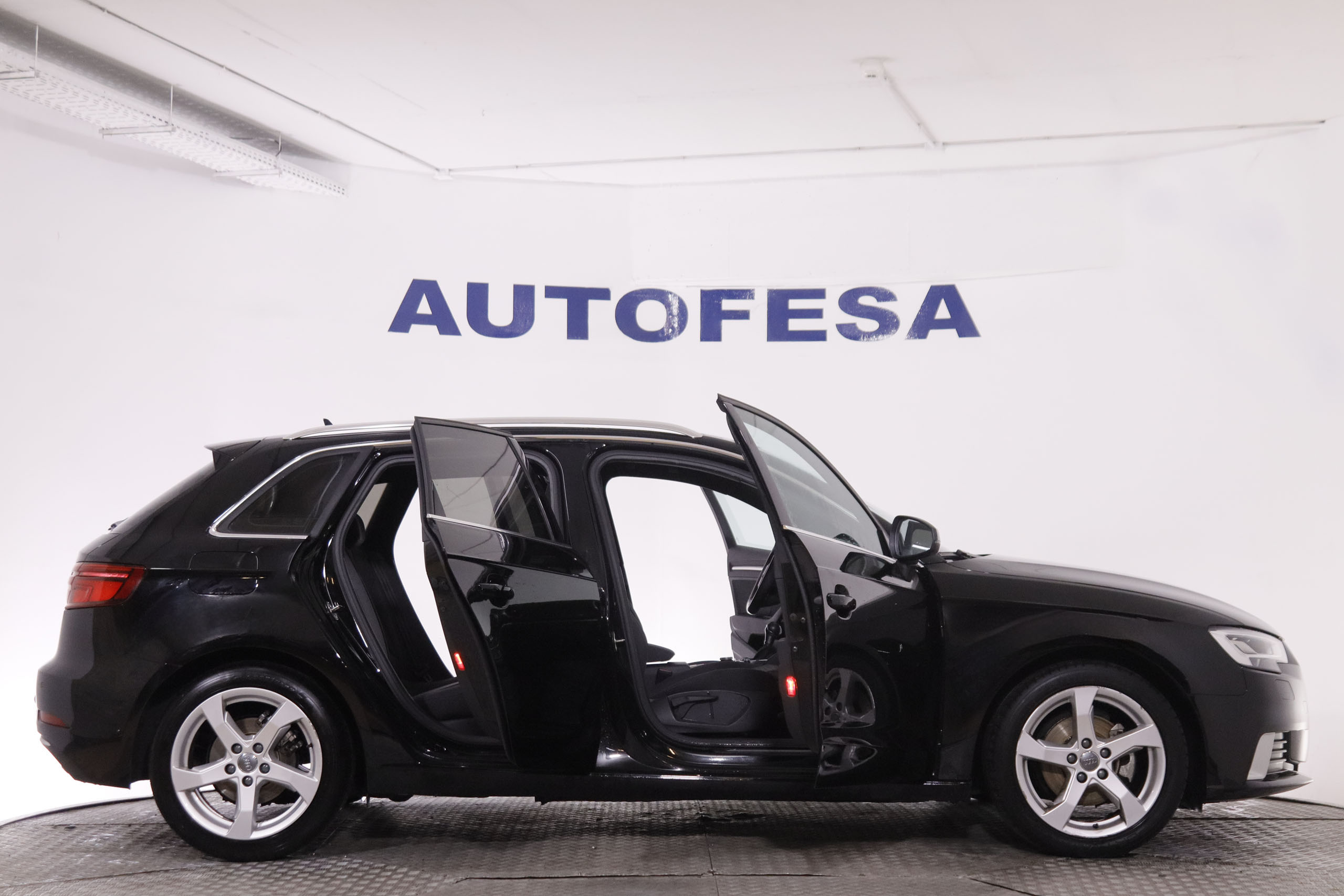 Audi A3 1.6 TDI SPORTBACK STRONIC AUTO 110CV 5P # NAVY, PARKTRONIC foto 11