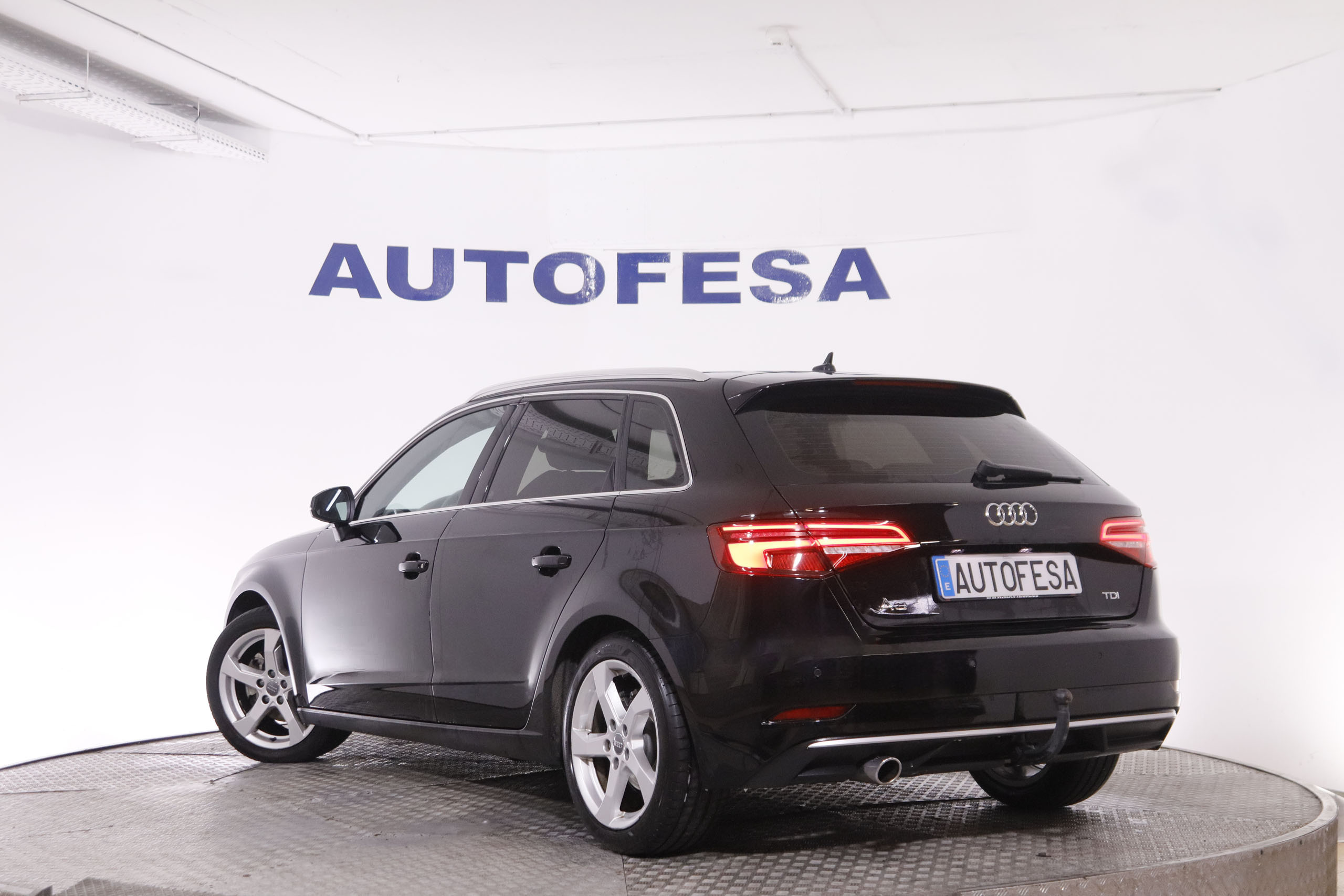 Audi A3 1.6 TDI SPORTBACK STRONIC AUTO 110CV 5P # NAVY, PARKTRONIC foto 5