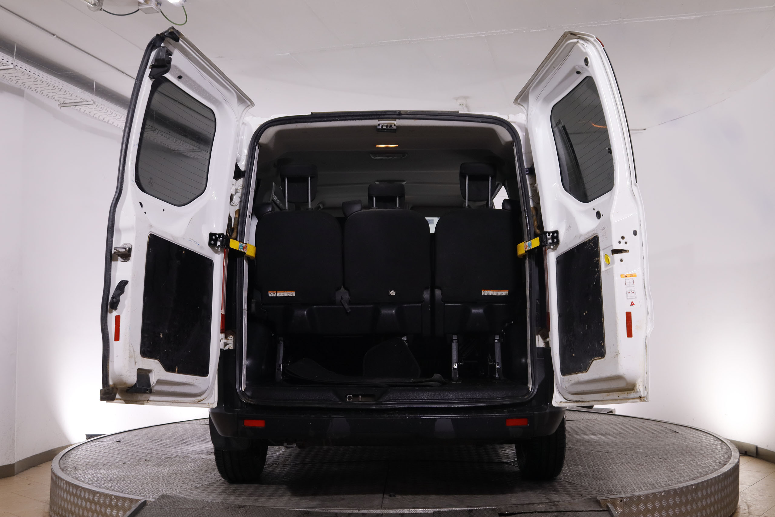 Ford Transit  Custom 2.0 TDCI MHEV KOMBI 105CV 9 PLAZAS 4P # IVA DEDUCIBLE foto 11