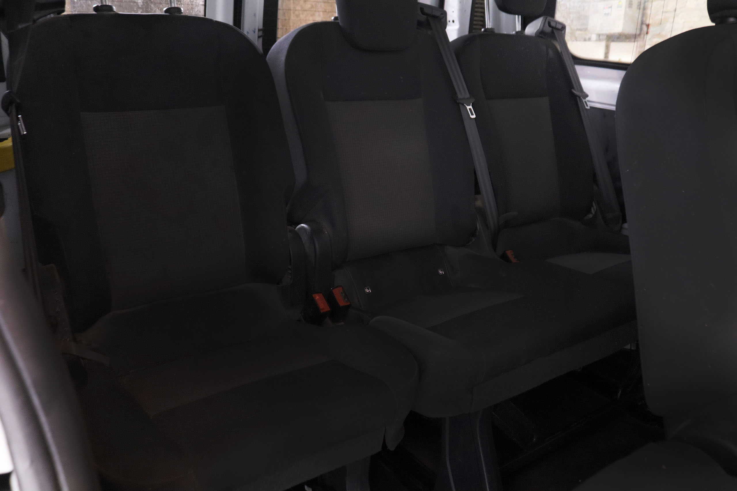 Ford Transit  Custom 2.0 TDCI MHEV KOMBI 105CV 9 PLAZAS 4P # IVA DEDUCIBLE foto 23