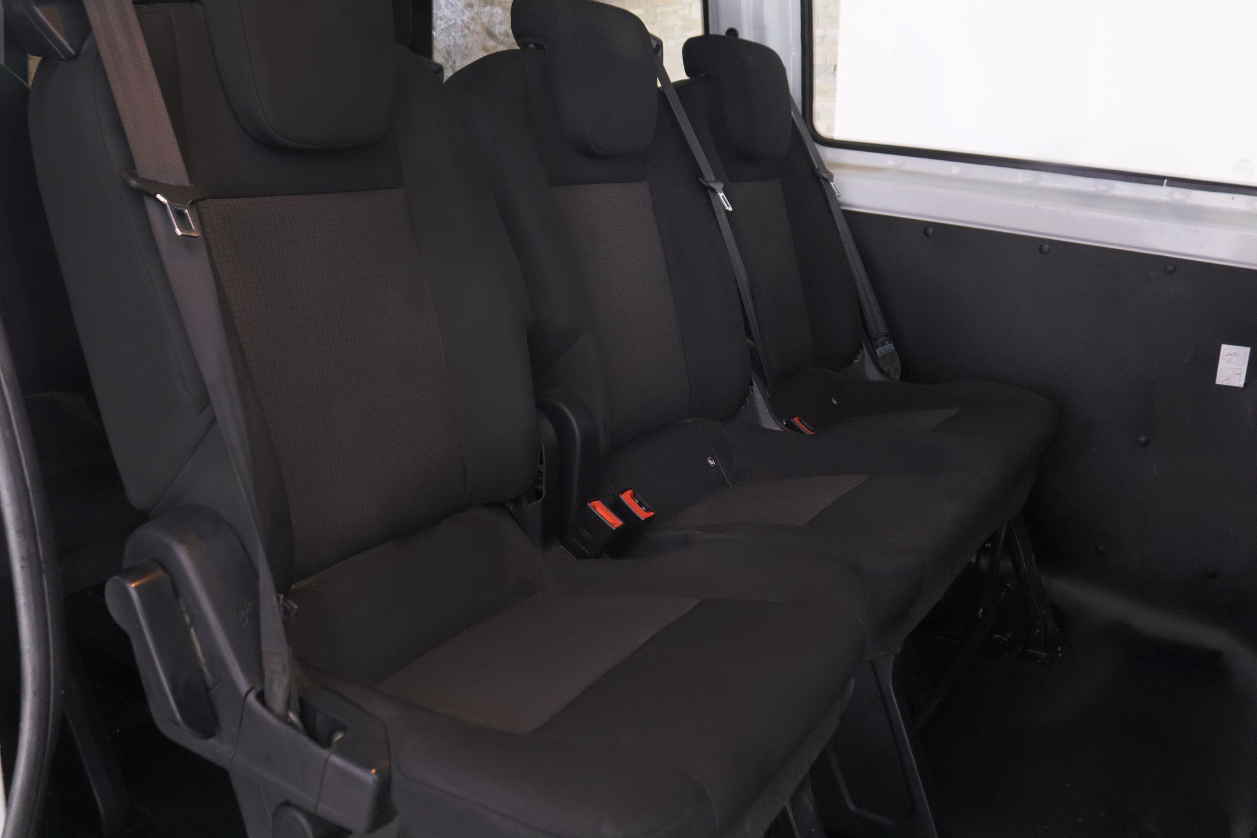 Ford Transit  Custom 2.0 TDCI MHEV KOMBI 105CV 9 PLAZAS 4P # IVA DEDUCIBLE foto 22