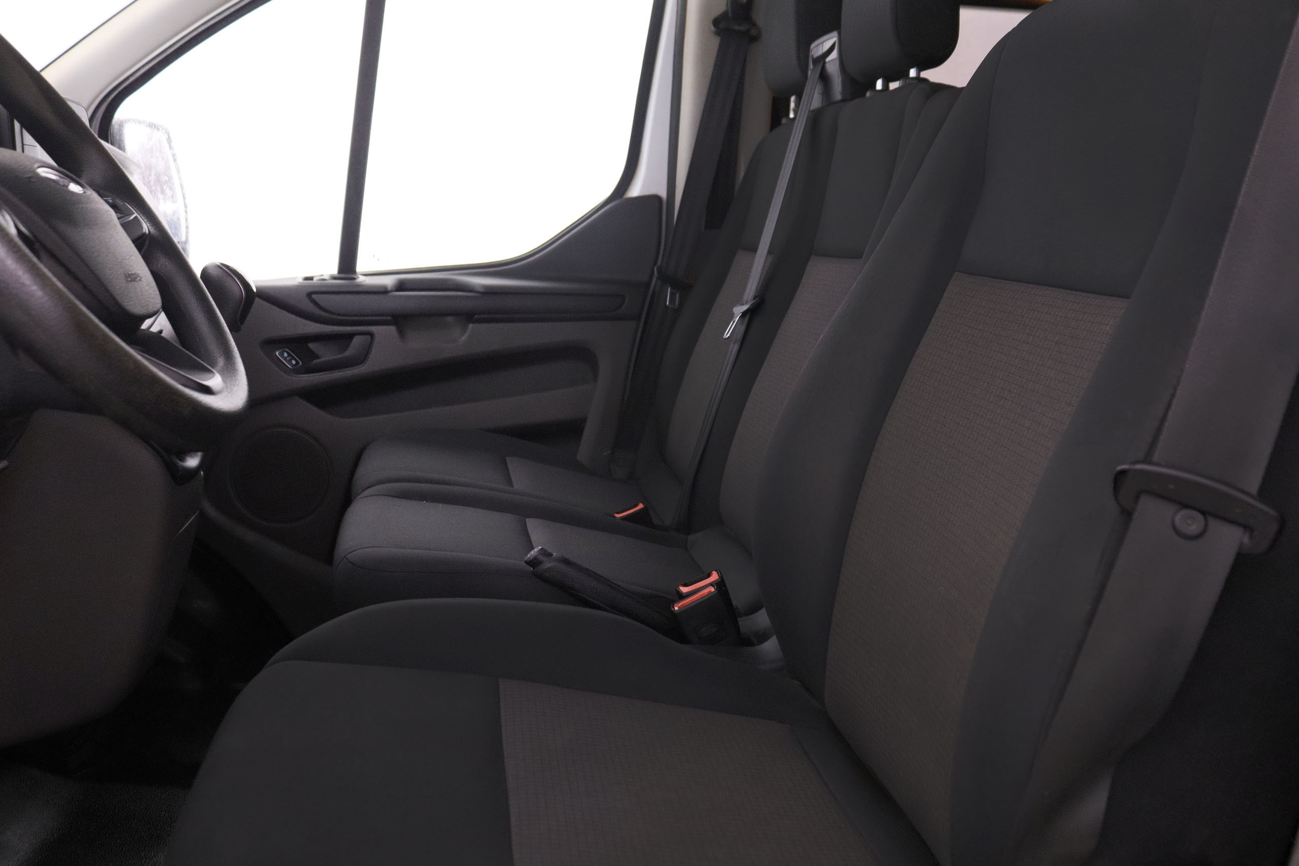 Ford Transit  Custom 2.0 TDCI MHEV KOMBI 105CV 9 PLAZAS 4P # IVA DEDUCIBLE foto 20