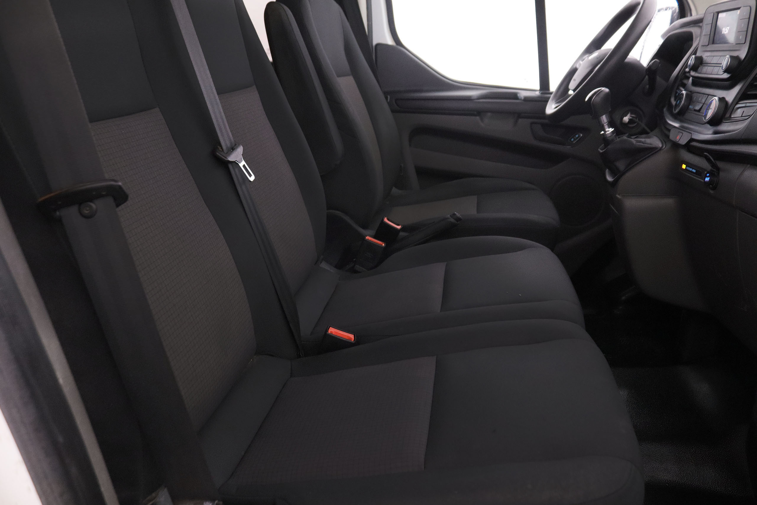 Ford Transit  Custom 2.0 TDCI MHEV KOMBI 105CV 9 PLAZAS 4P # IVA DEDUCIBLE foto 21