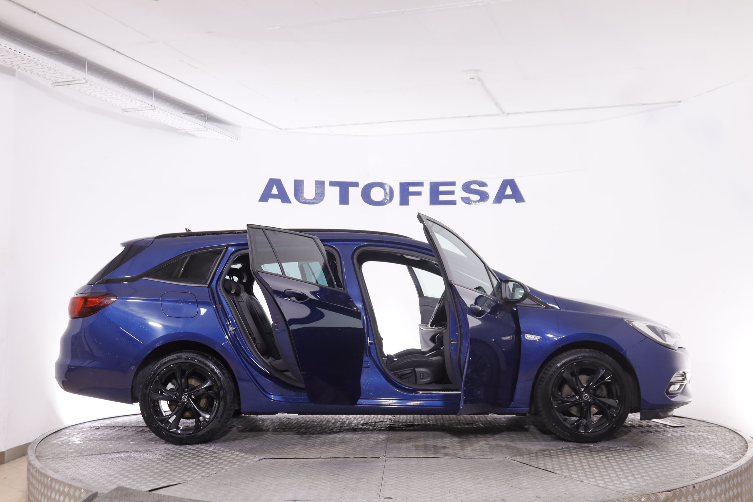 Opel Astra 1.5D SPORTS TOURER ULTIMATE AUTO 122CV 5P # CUERO, NAVY, PARKTRONIC foto 10