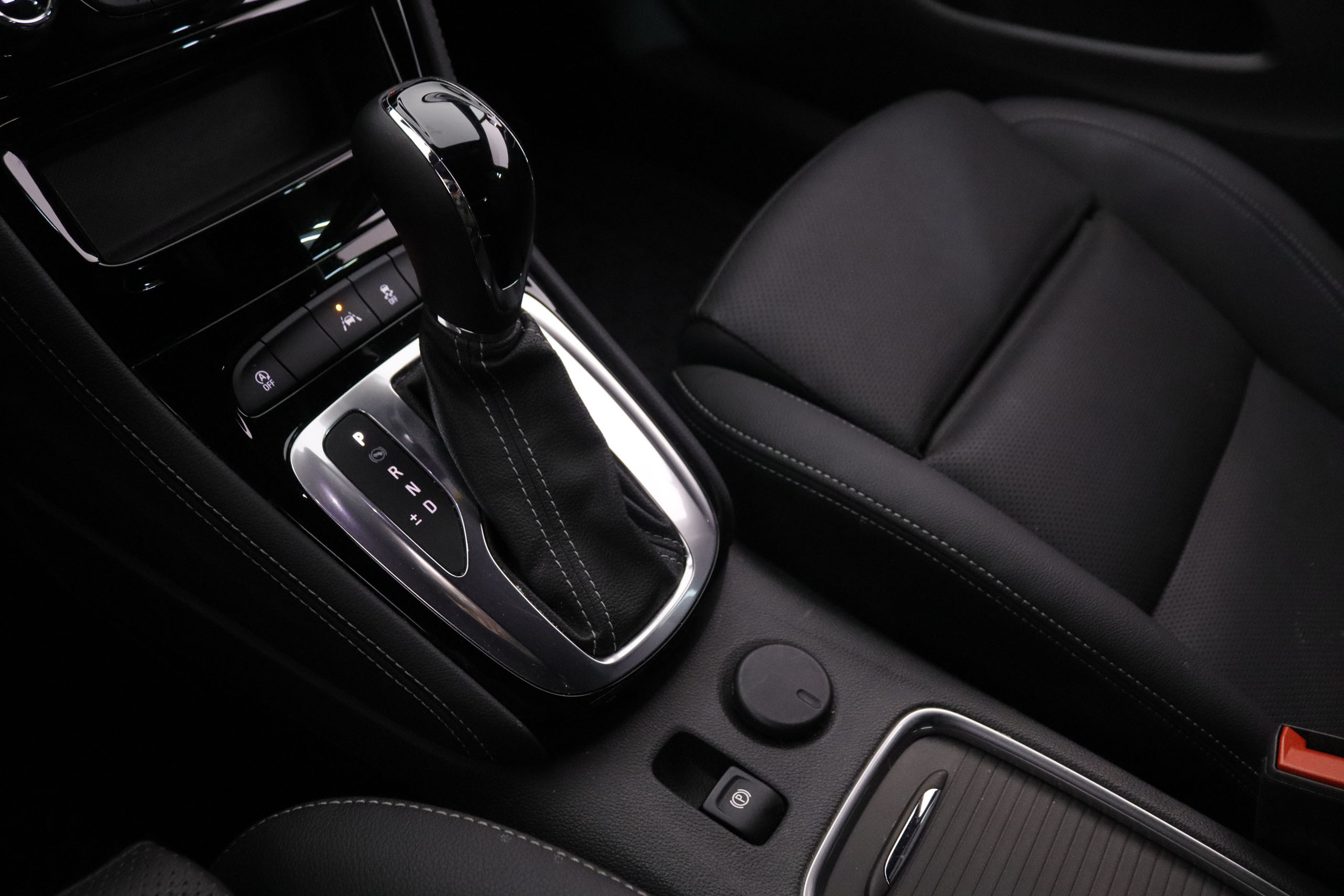 Opel Astra 1.5D SPORTS TOURER ULTIMATE AUTO 122CV 5P # CUERO, NAVY, PARKTRONIC foto 22