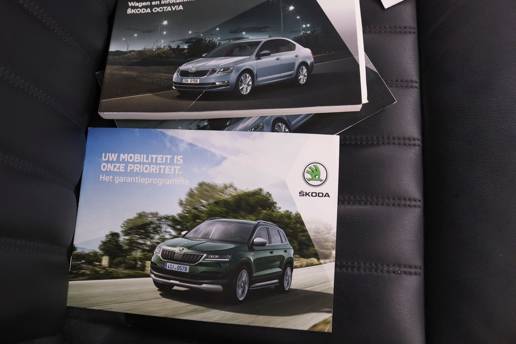 Skoda Octavia 1.0 TSI AMBITION DSG AUTO 115CV 5P # CUERO, NAVY, PARTRONIC foto 27