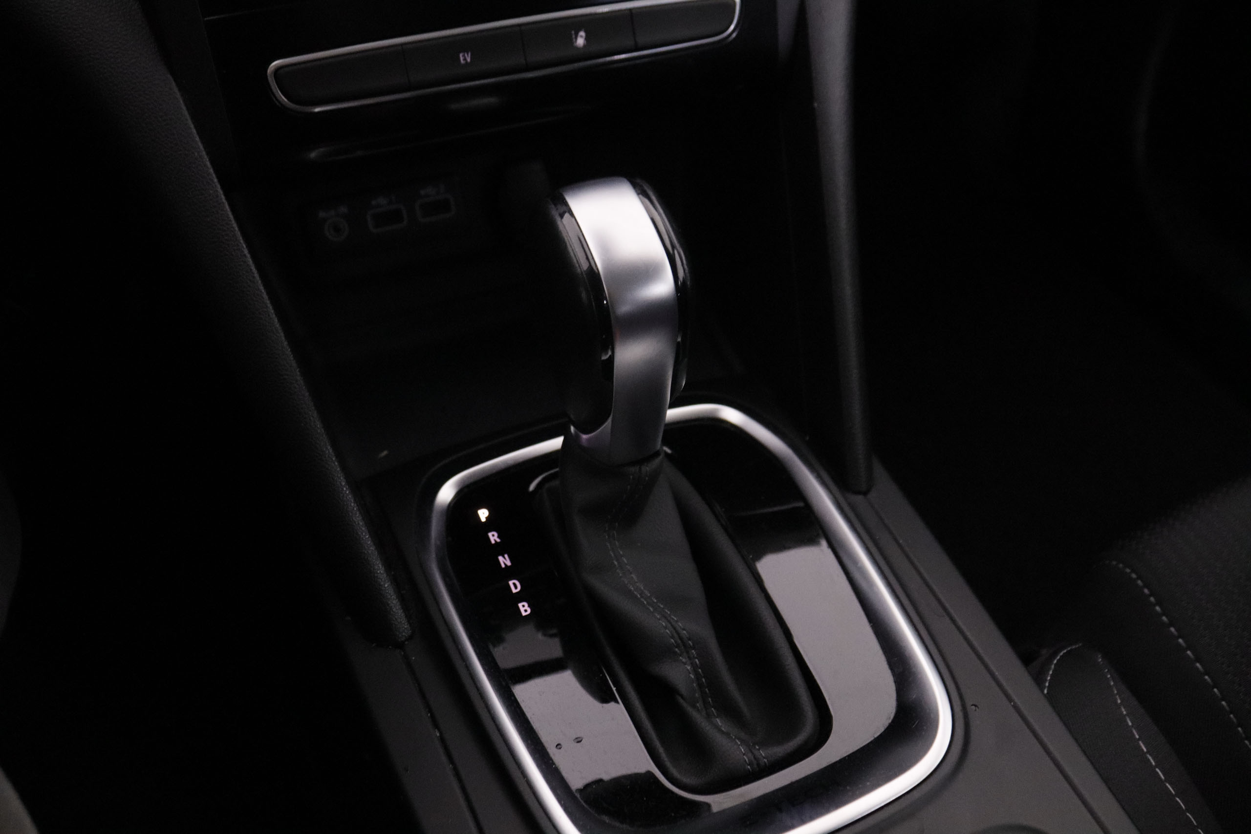 Renault Megane 1.6 E TECH ESTATE AUTO 160CV 5P # NAVY, PARKTRONIC foto 22