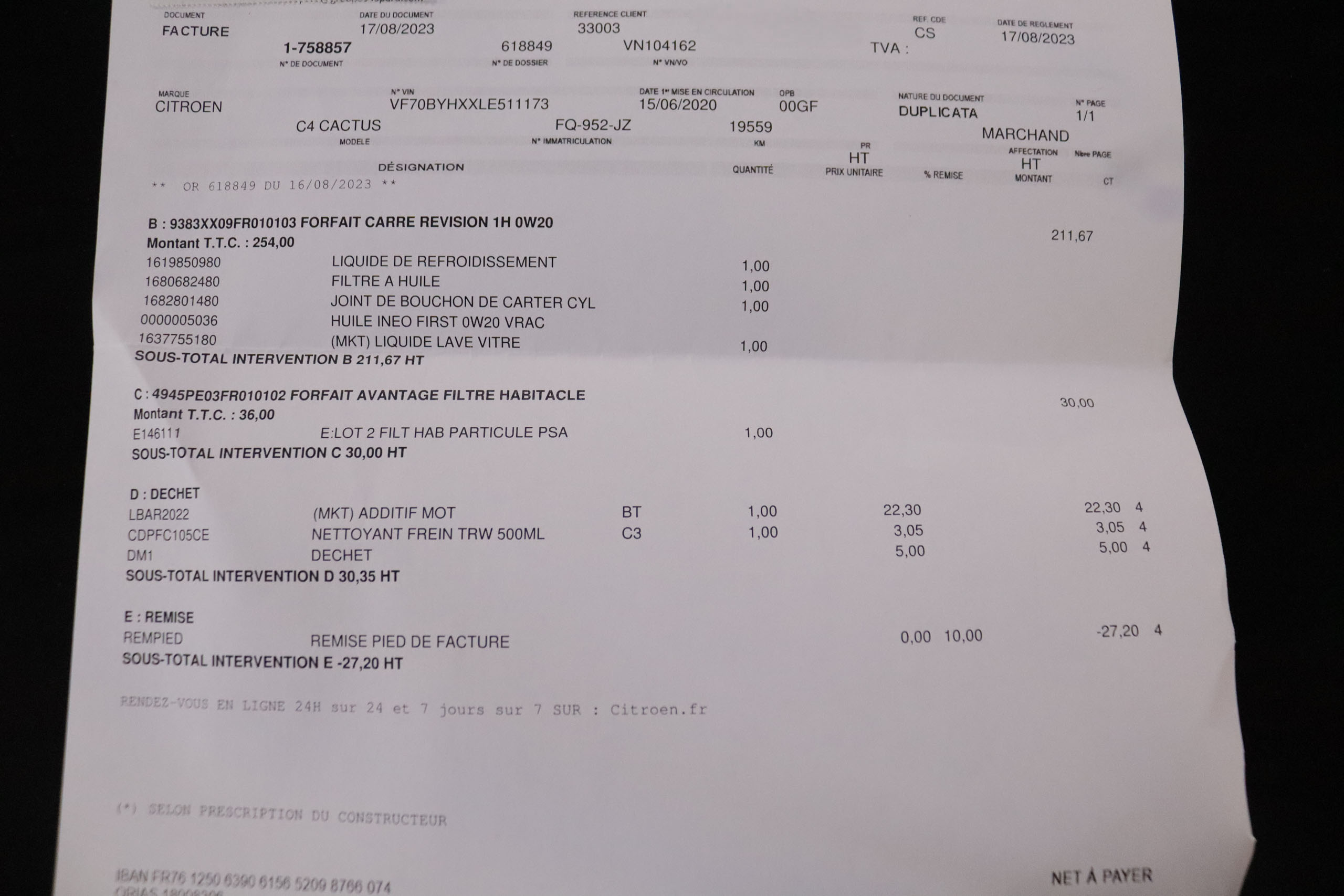 Citroen C4 Cactus 1.5 HDI C-SERIES AUTO 120CV 5P # NAVY, PARKTRONIC foto 27