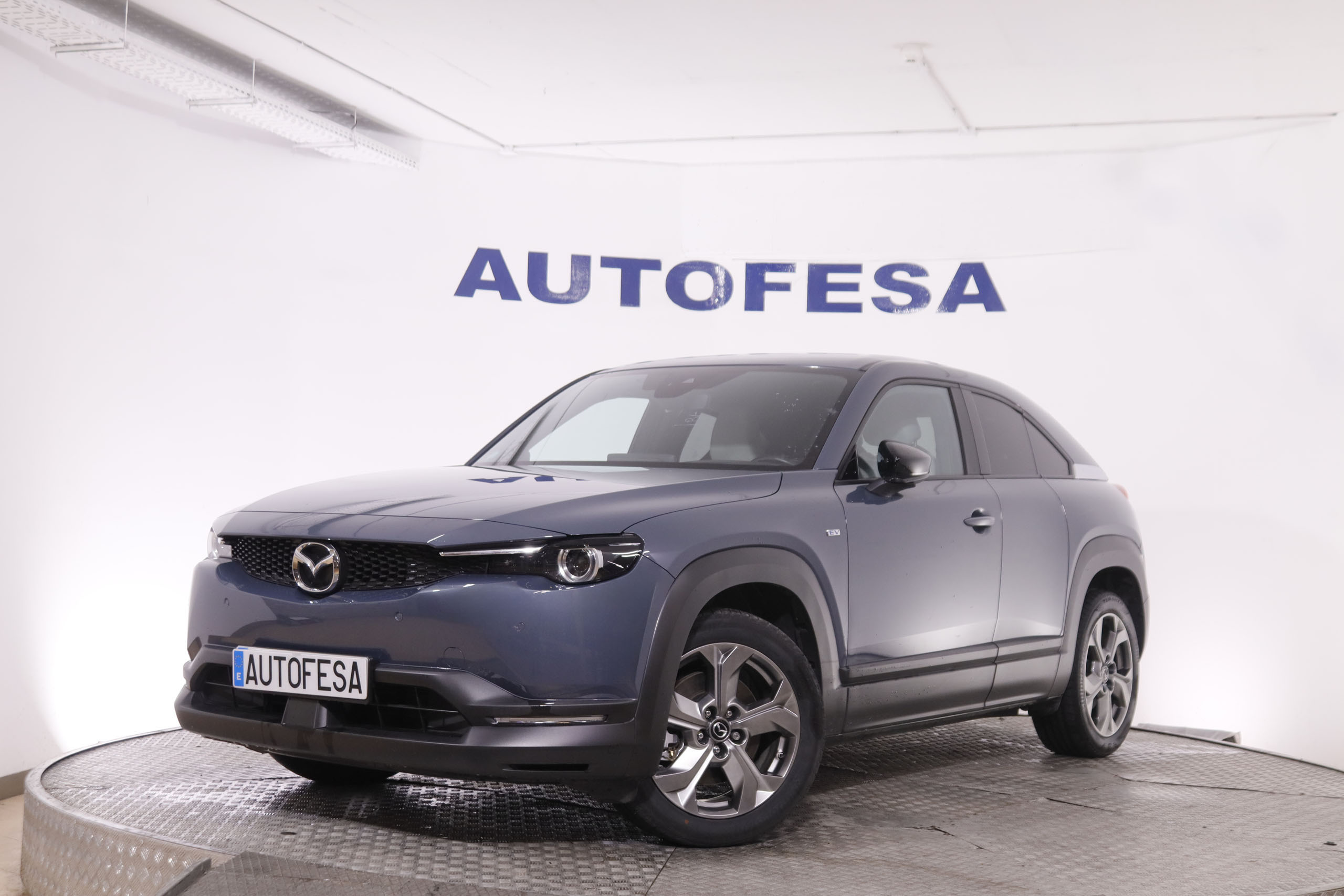 Mazda MX30 ELECTRICO E-SKYACTIVE MODERN AUTO 145CV 5P # IVA DEDUCIBLE, NAVY, PARKTRONIC foto 1